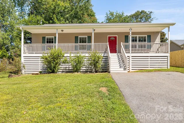 76 Selwyn Road