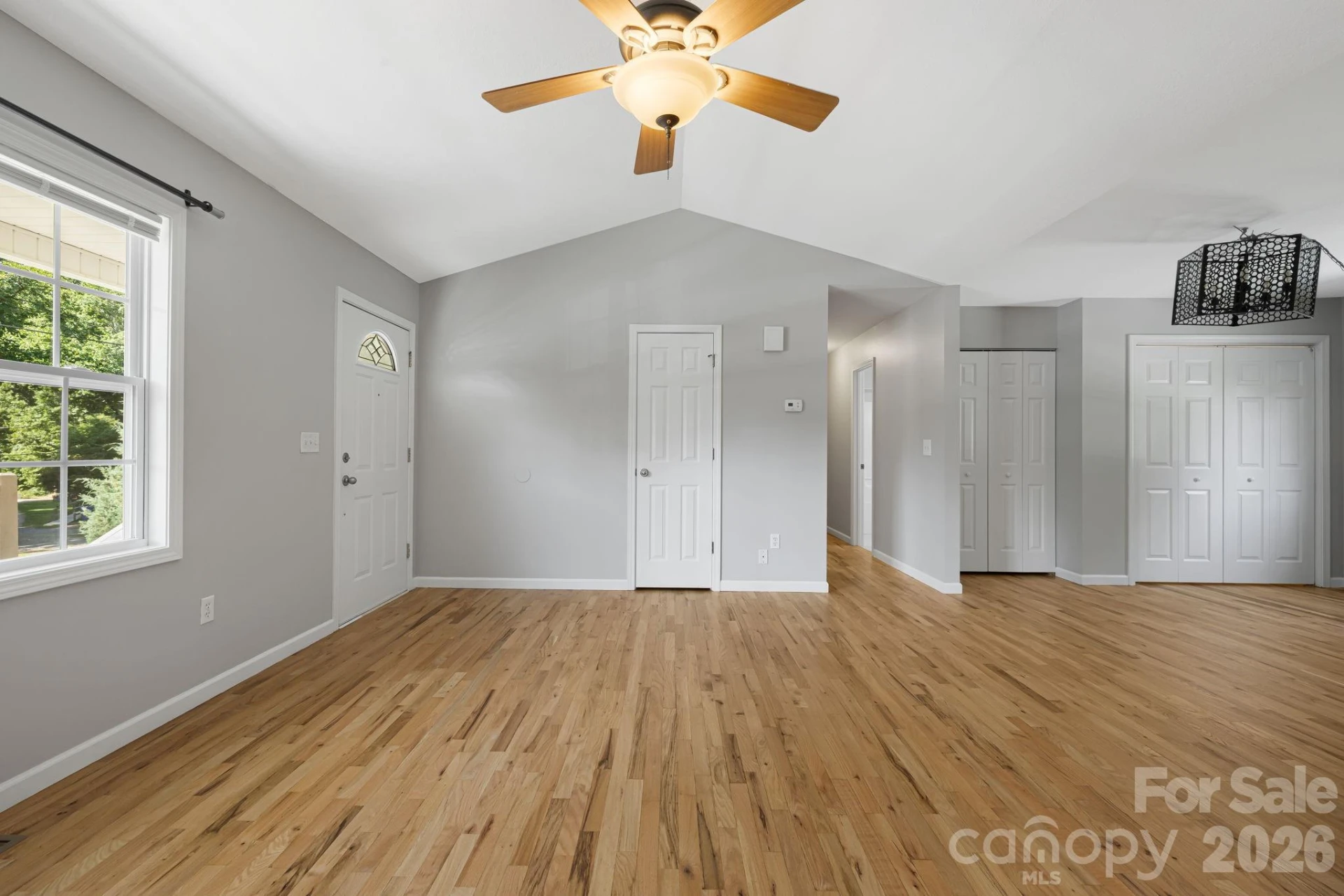 76 Selwyn Road - Photo 5