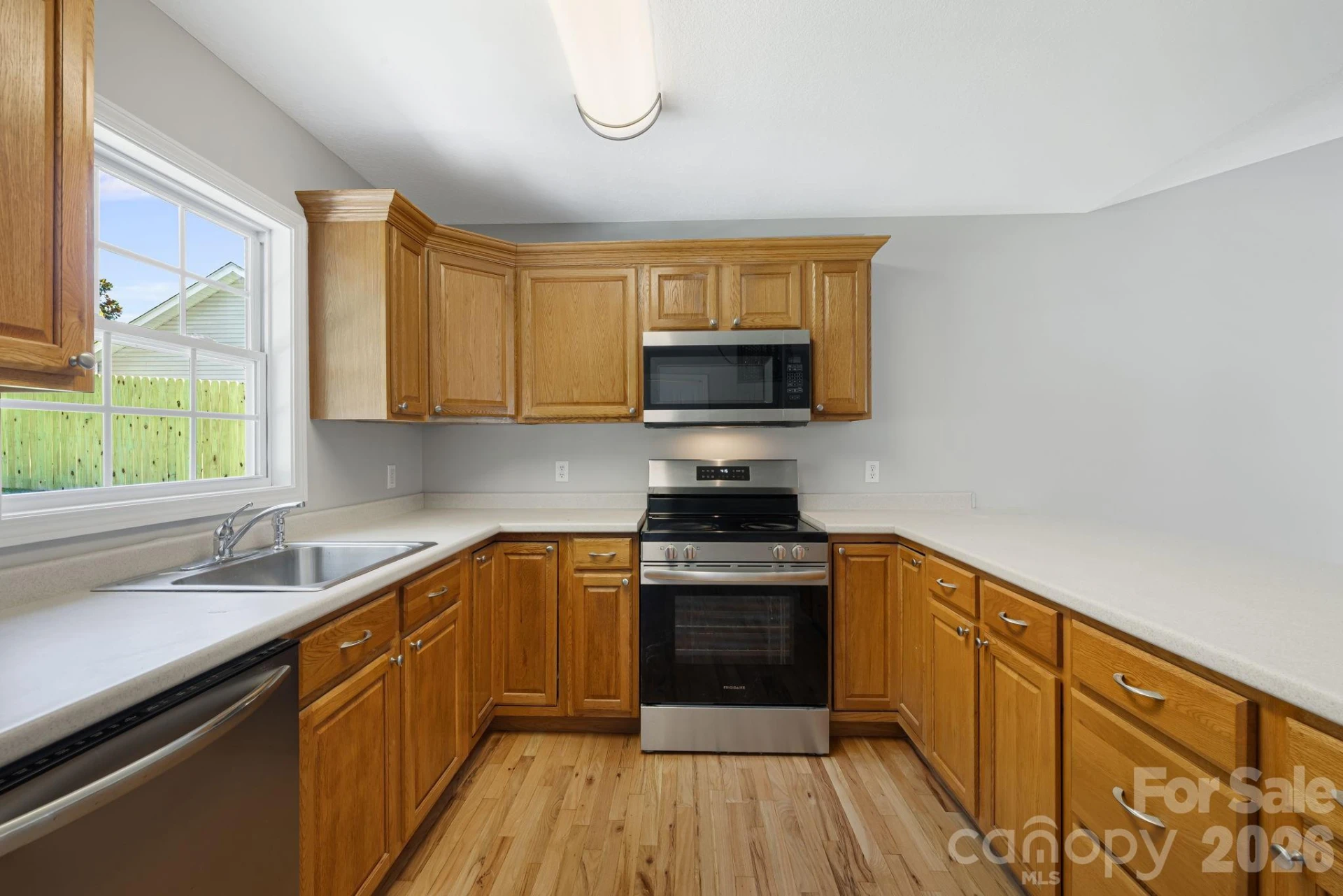 76 Selwyn Road - Photo 12