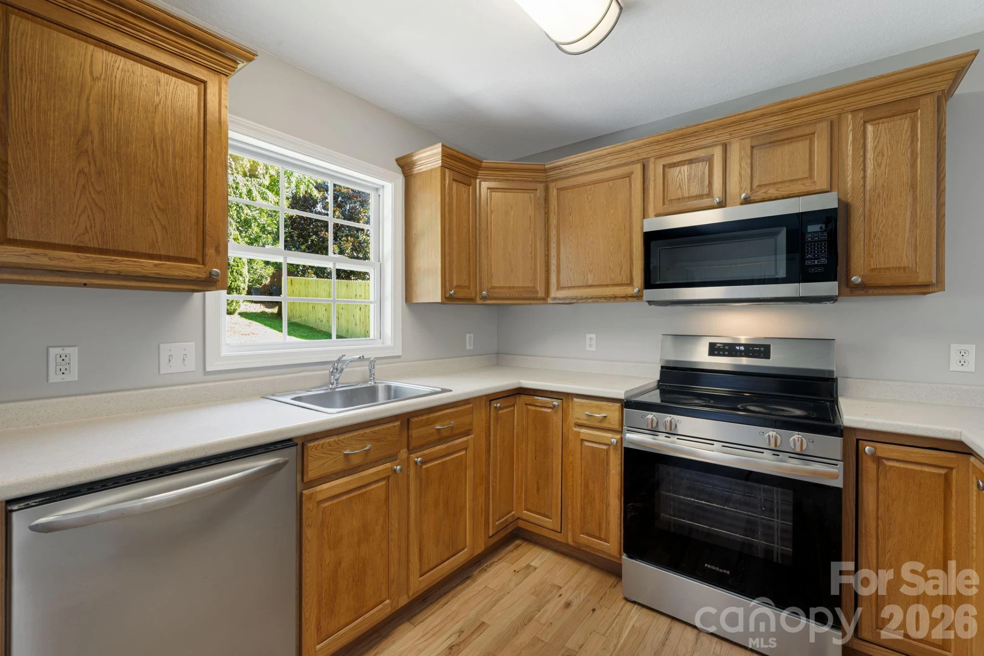 76 Selwyn Road - Photo 14