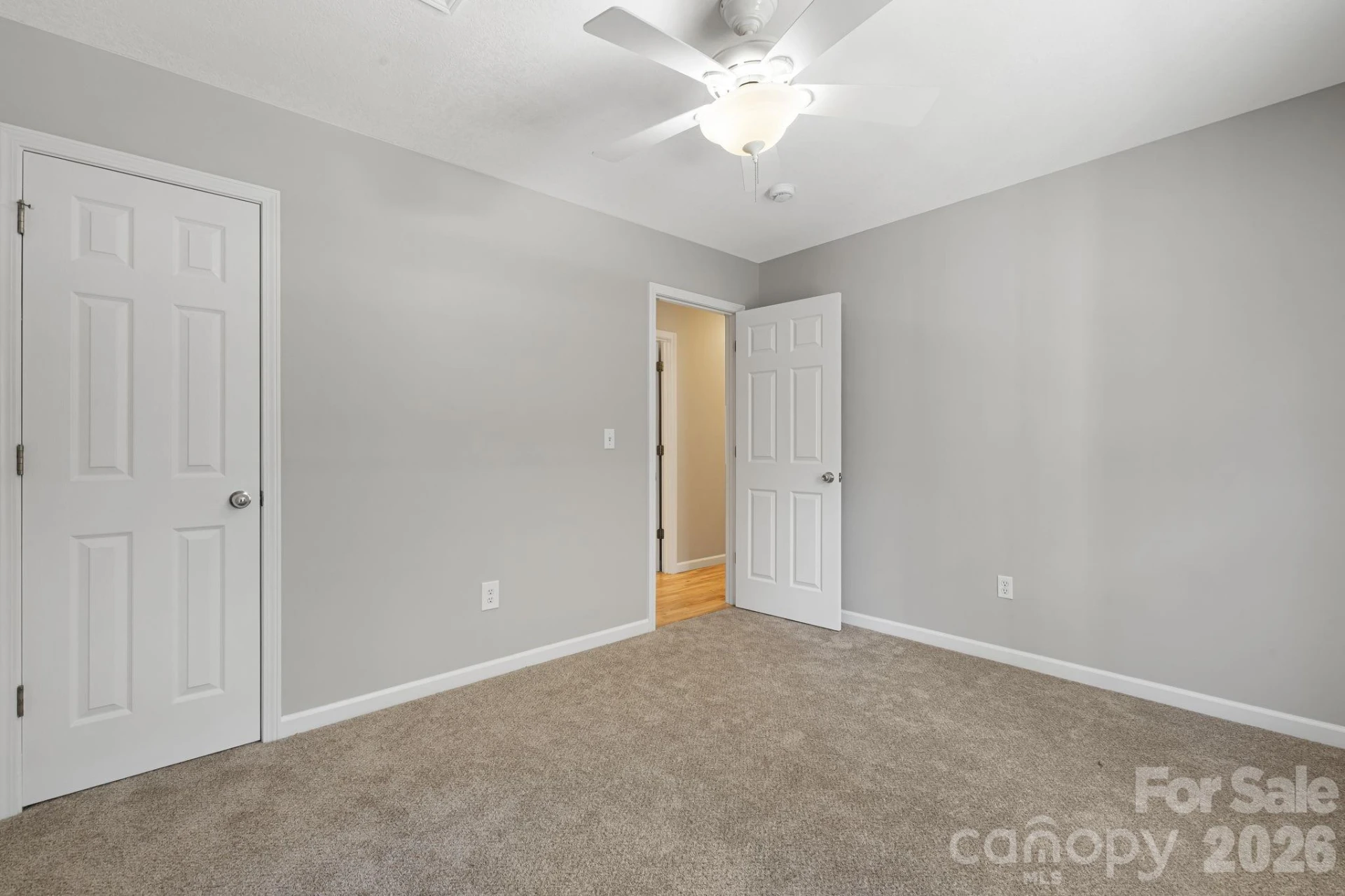 76 Selwyn Road - Photo 23