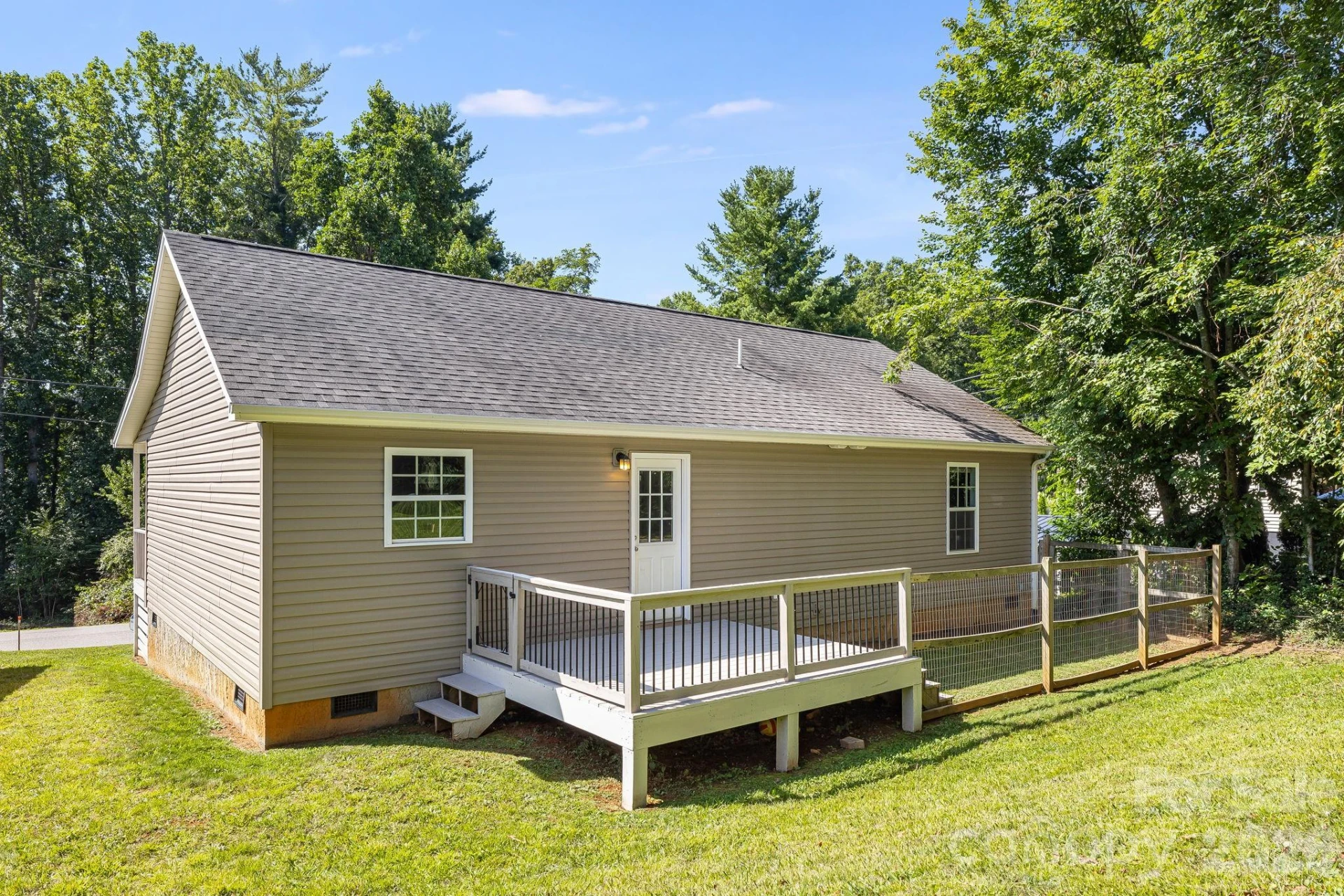 76 Selwyn Road - Photo 31