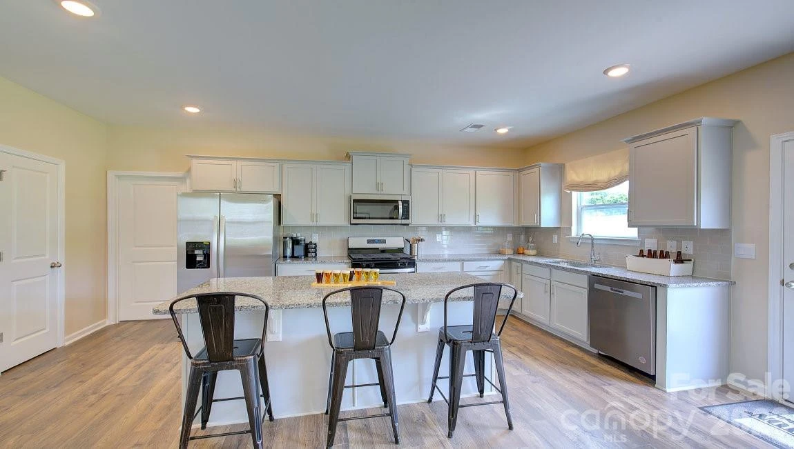 73 Ridgehaven Drive - Photo 3