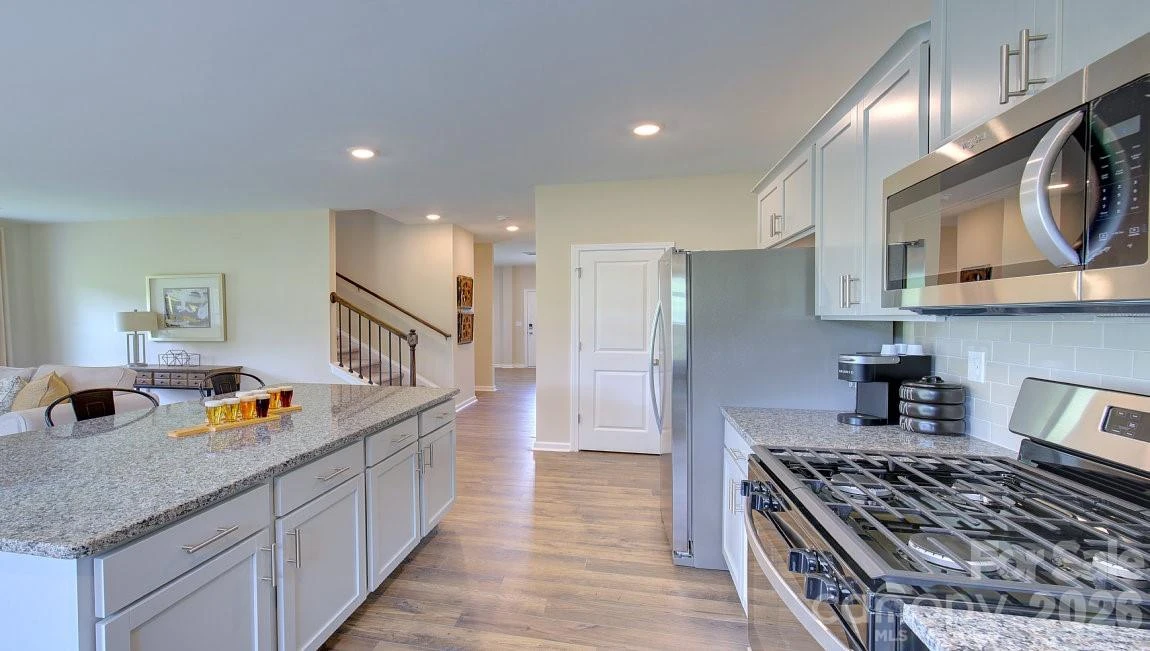 73 Ridgehaven Drive - Photo 4
