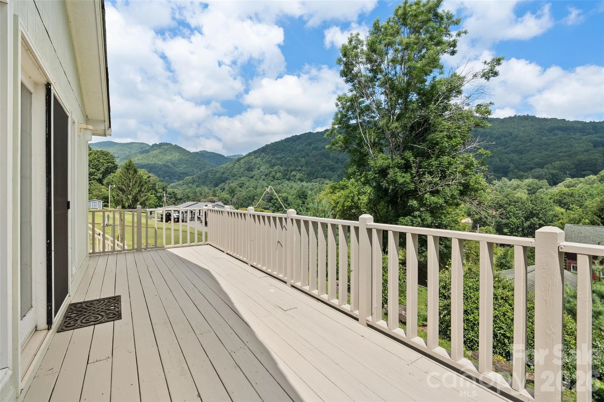 30 Hillcrest Road - Photo 3
