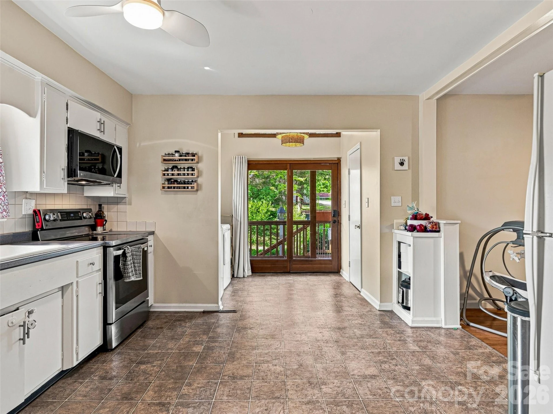 15 Lynnstone Court - Photo 8
