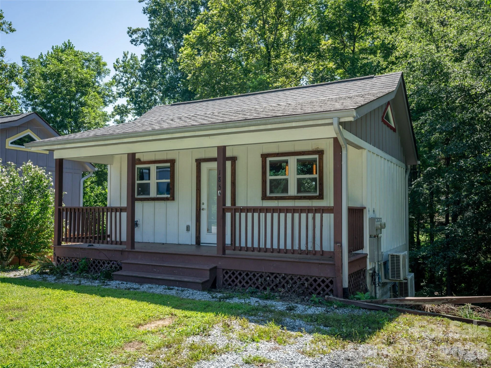 185 Duckworth Avenue - Photo 3