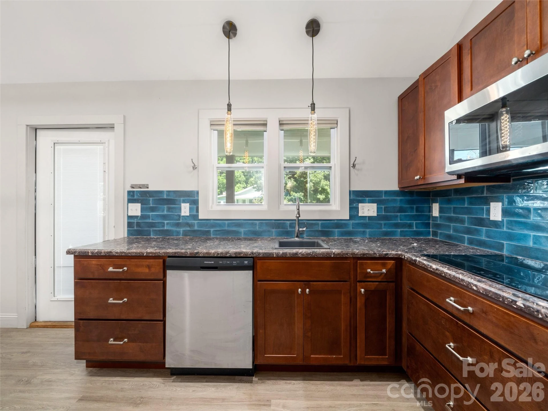 185 Duckworth Avenue - Photo 5