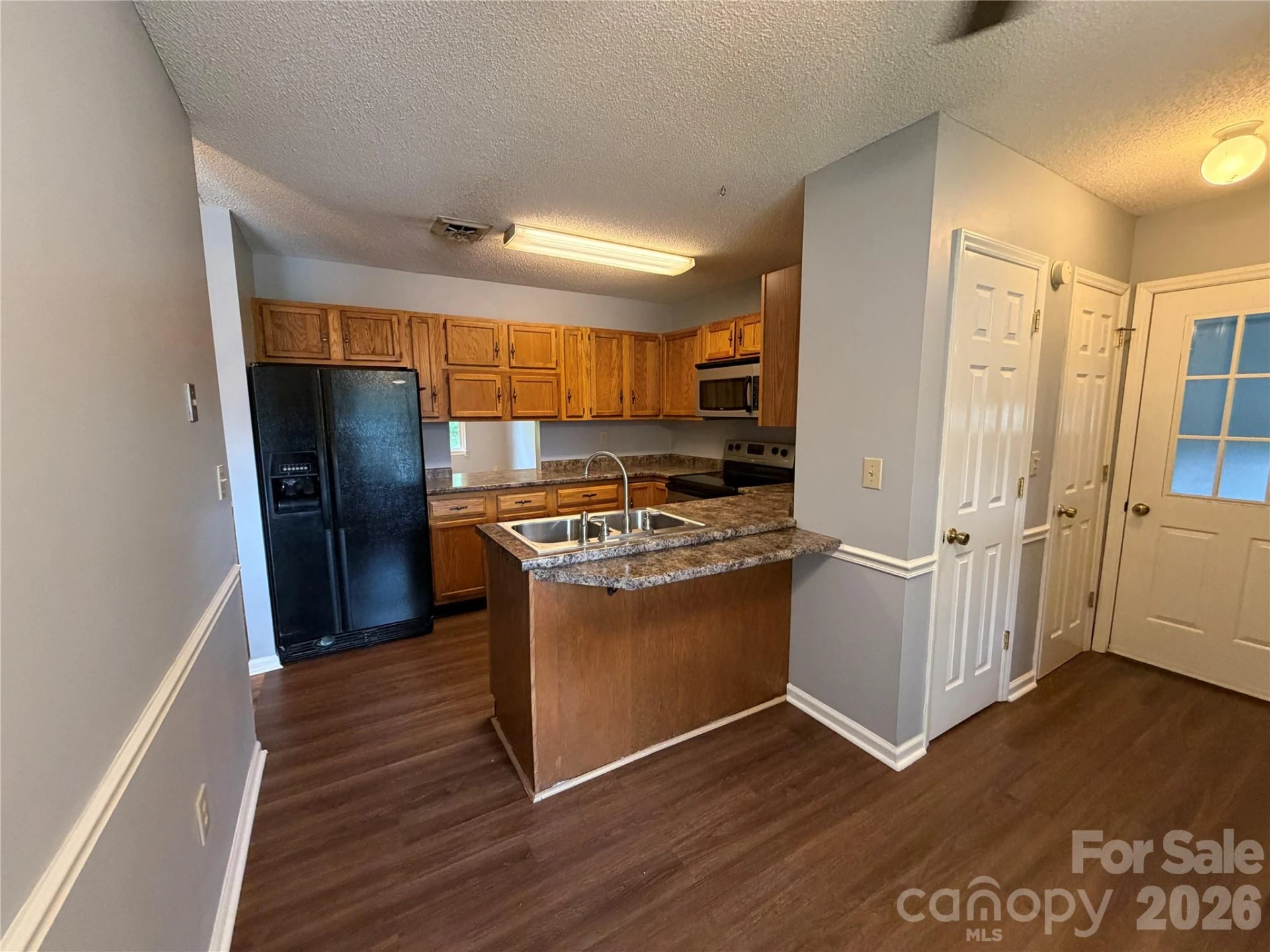 127 Holly Court - Photo 7