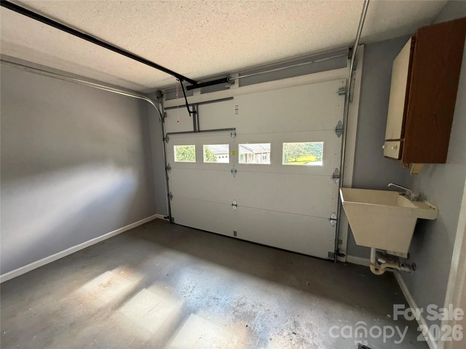 127 Holly Court - Photo 14