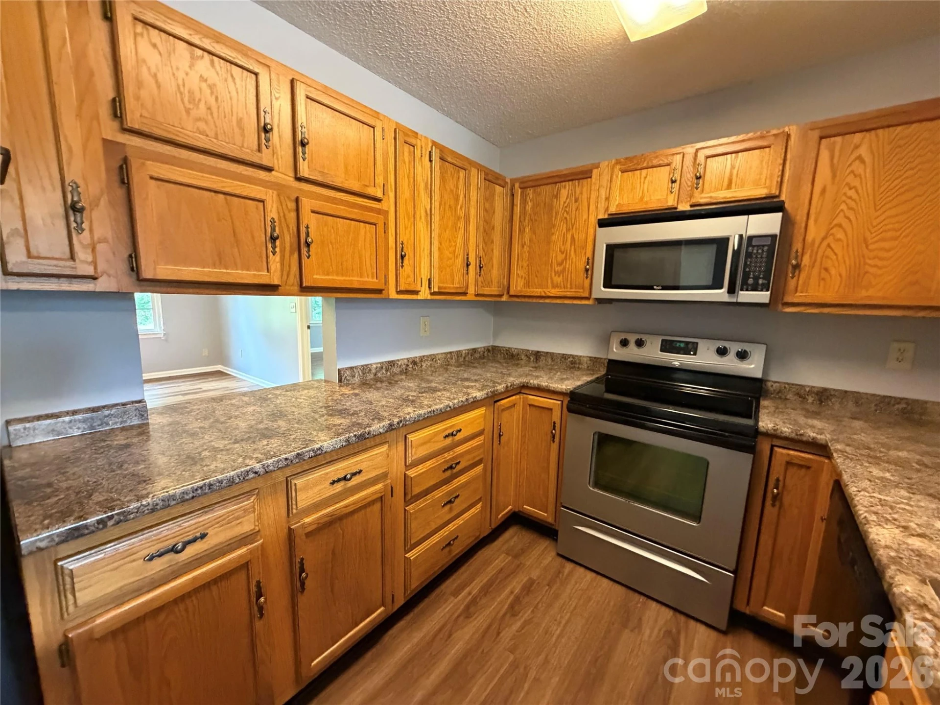 127 Holly Court - Photo 16