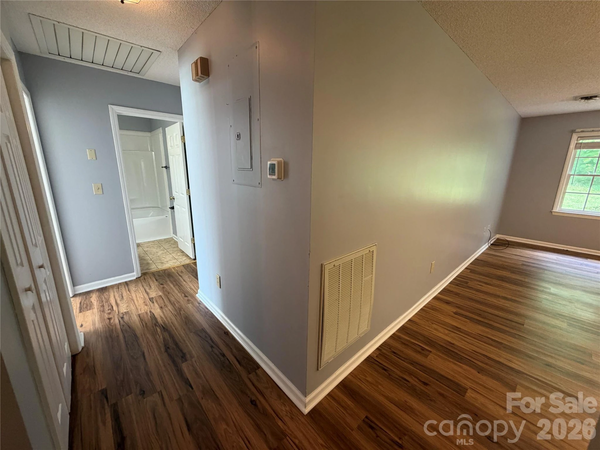 127 Holly Court - Photo 17