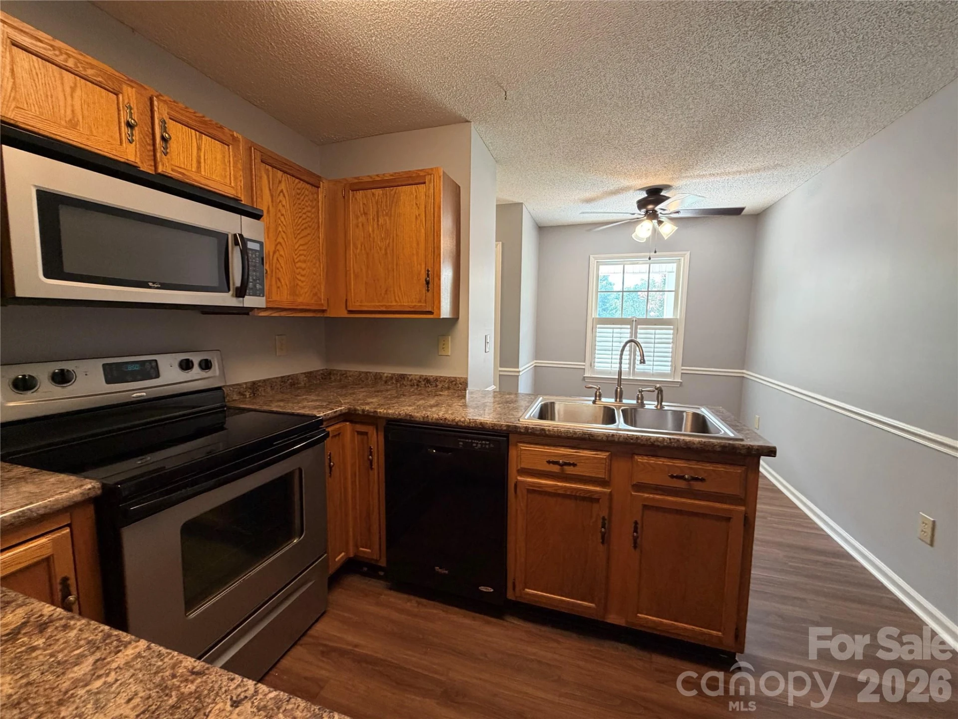 127 Holly Court - Photo 32