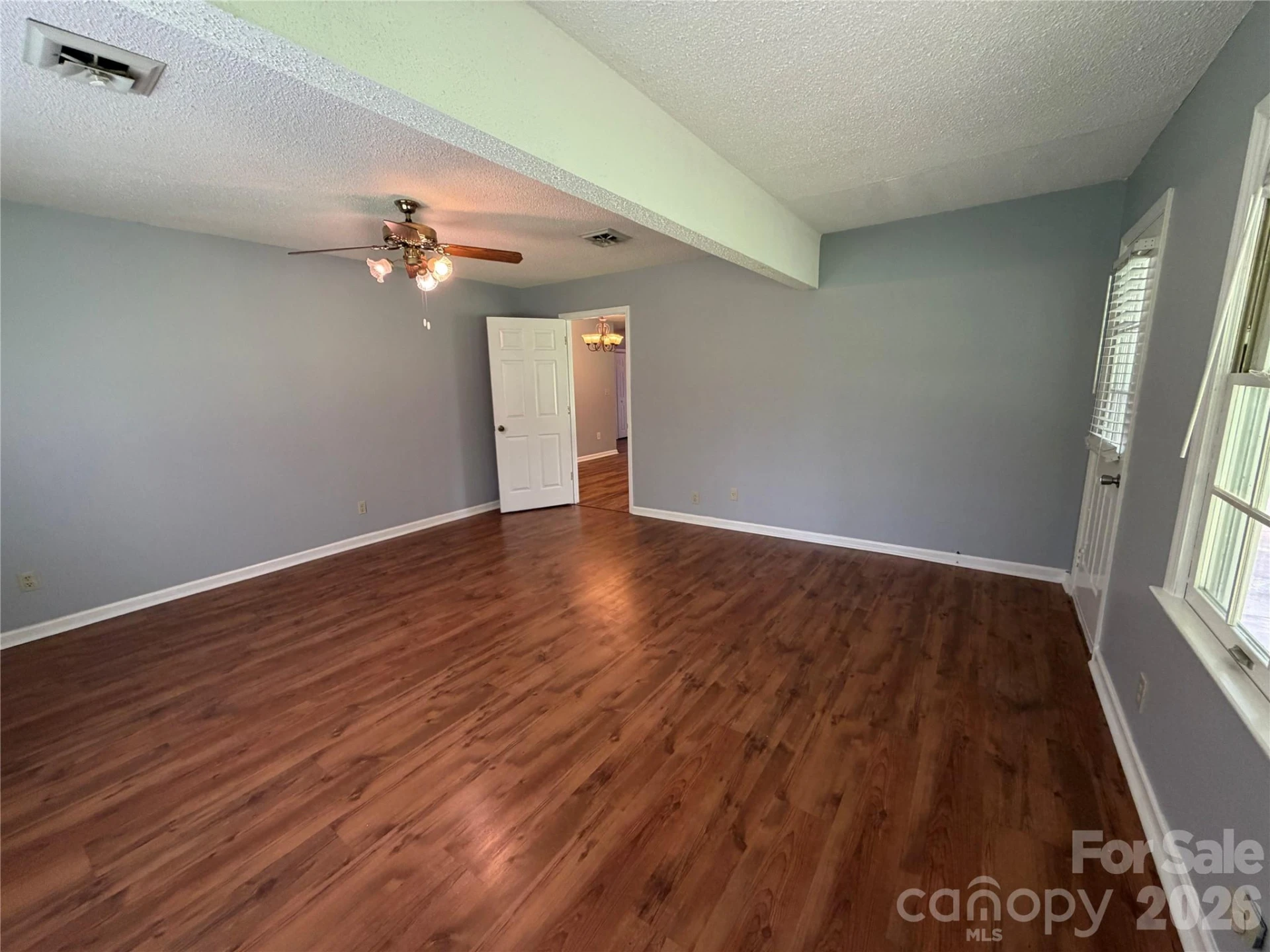 127 Holly Court - Photo 37