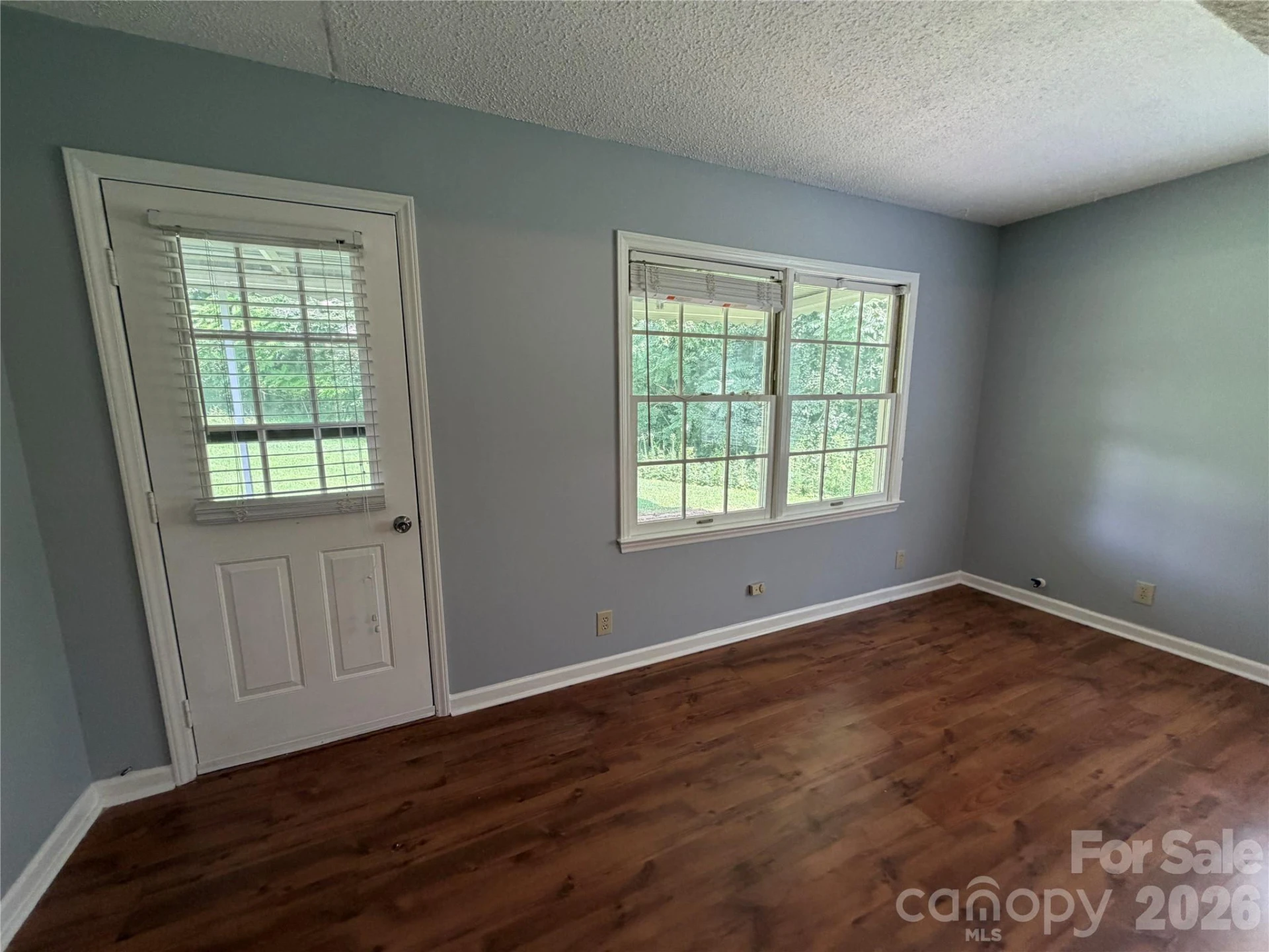 127 Holly Court - Photo 38