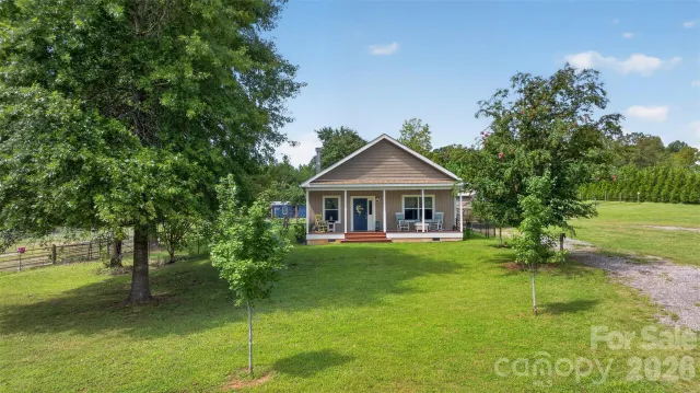 1568 John Smith Road, Columbus, NC, 28722