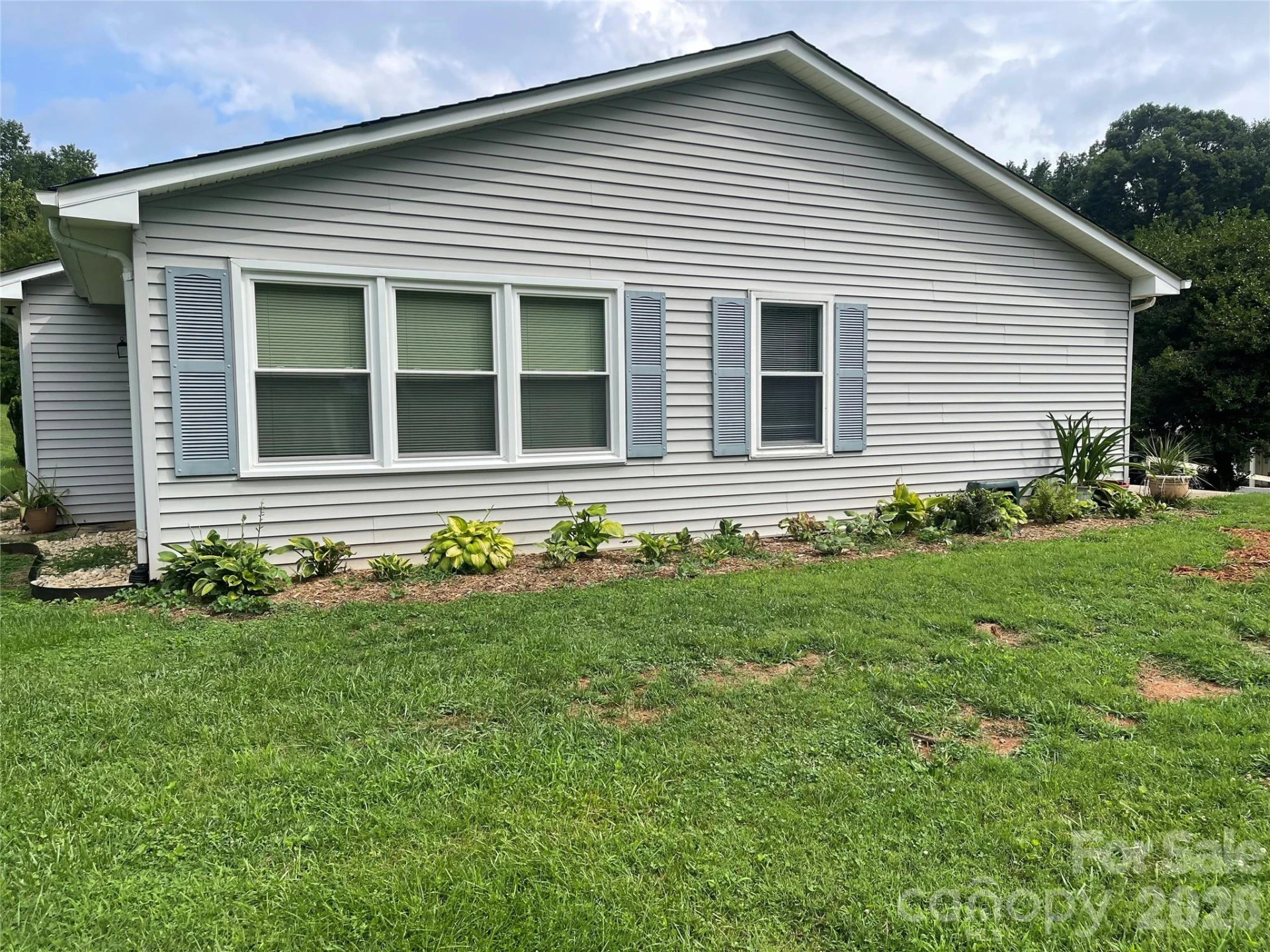 111 Holly Court - Photo 4