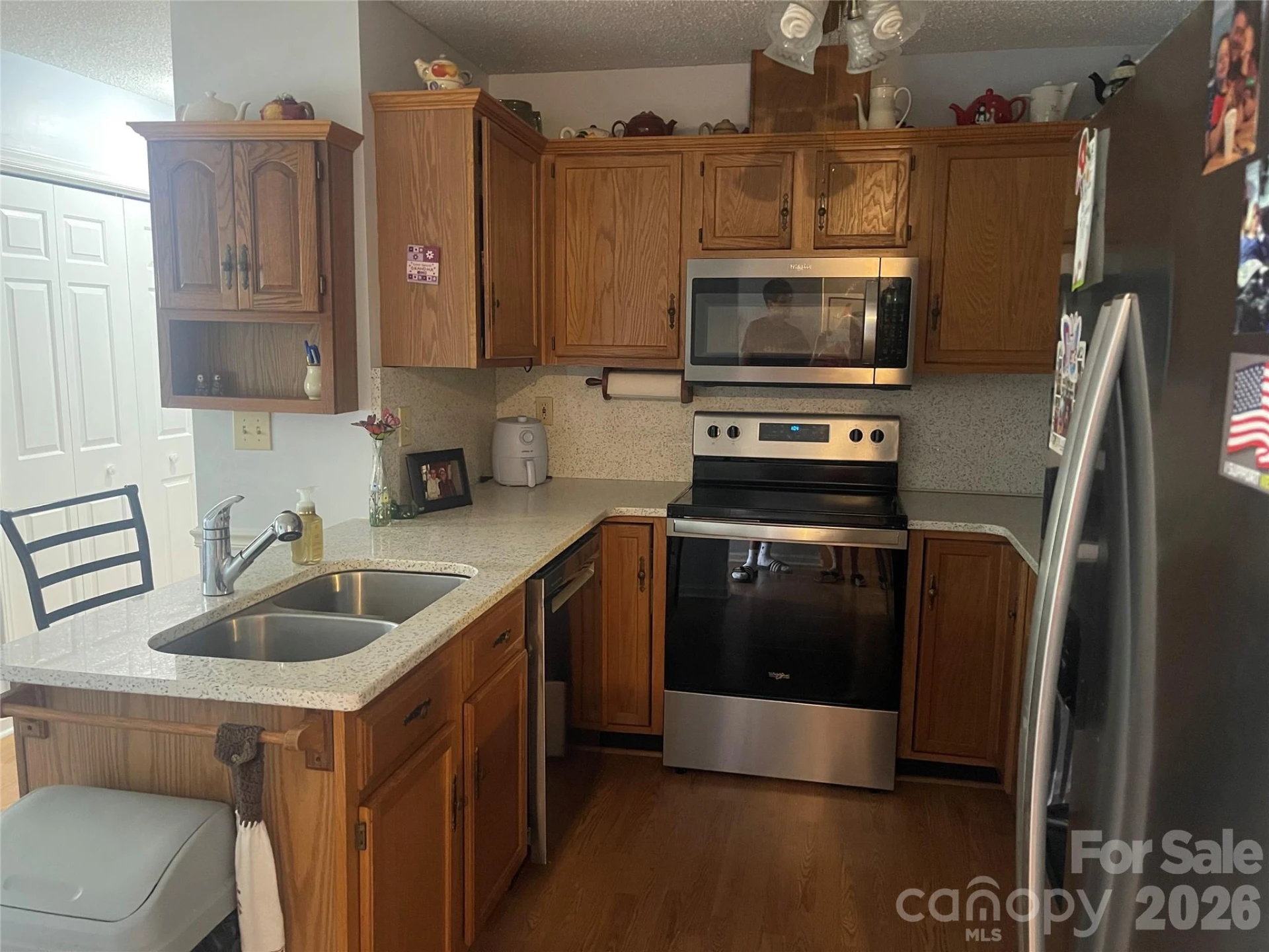 111 Holly Court - Photo 9