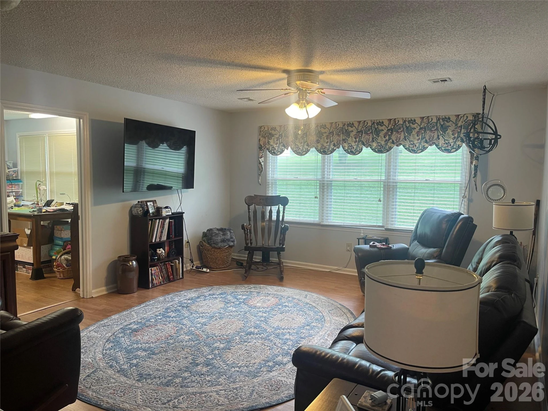 111 Holly Court - Photo 14