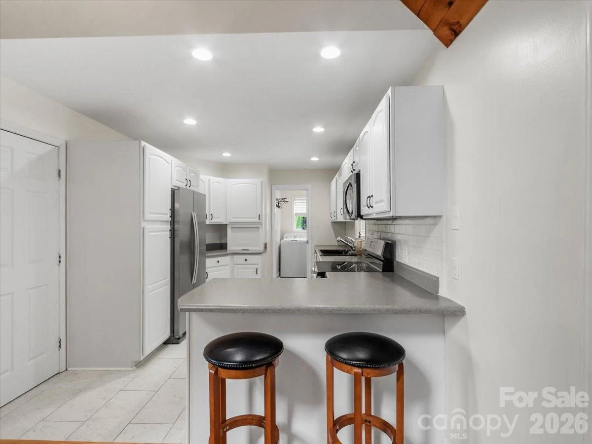 386 Madison Heights Drive - Photo 14