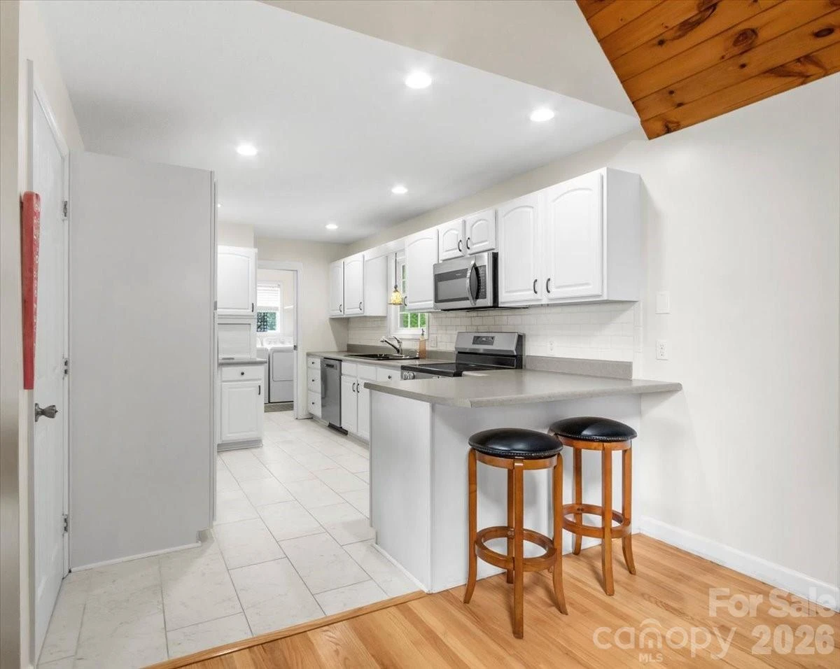 386 Madison Heights Drive - Photo 15