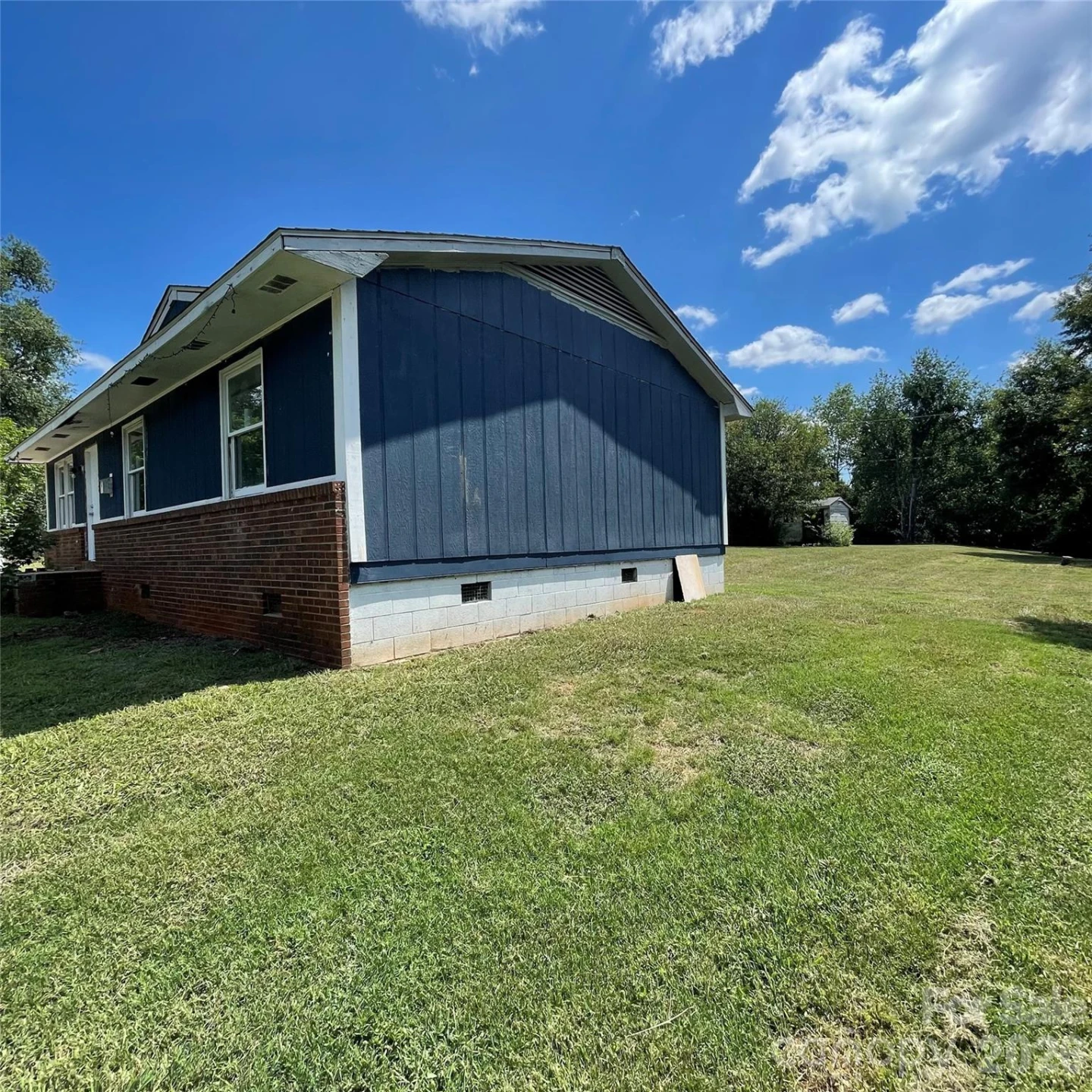 248 WOODSIDE Drive - Photo 4