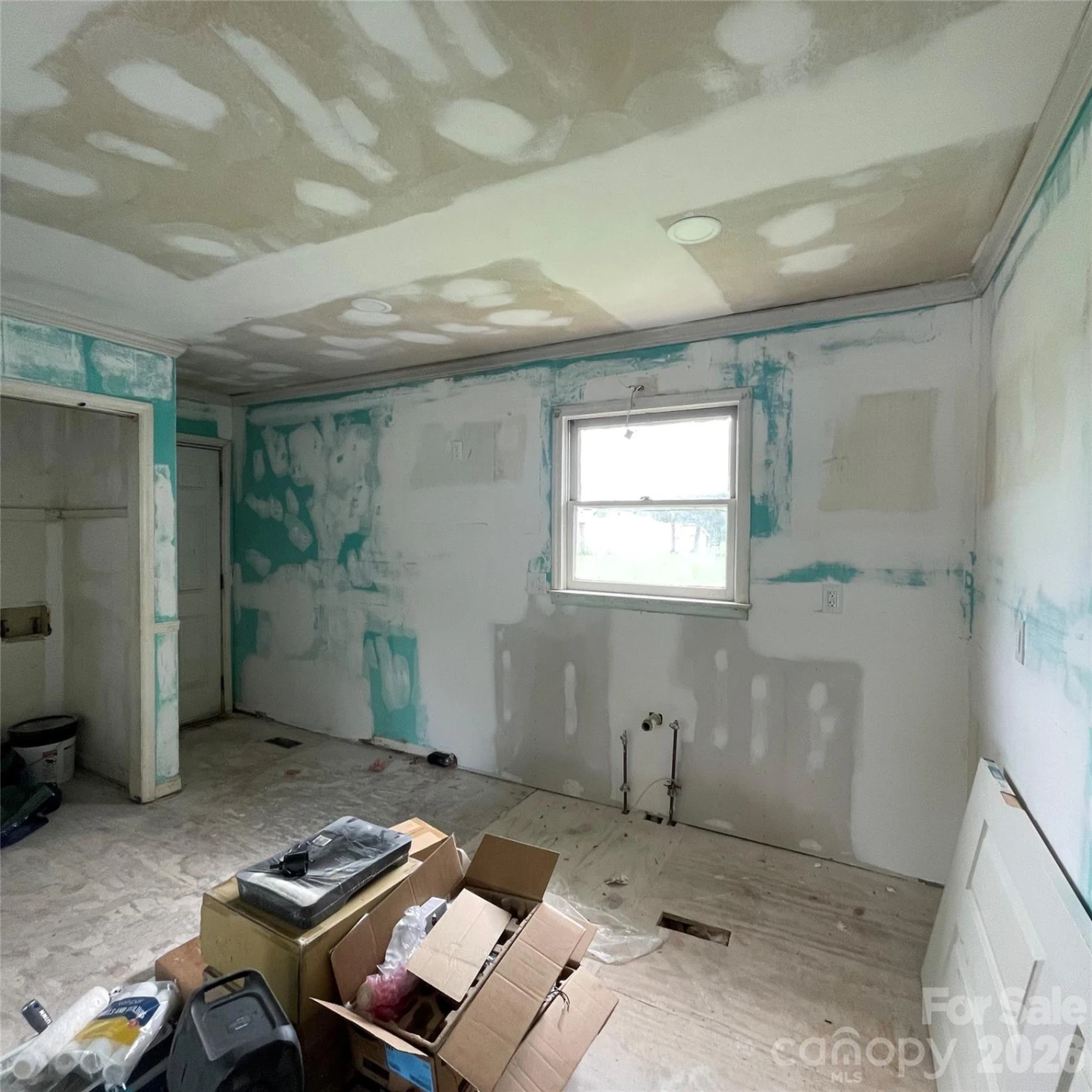 248 WOODSIDE Drive - Photo 6
