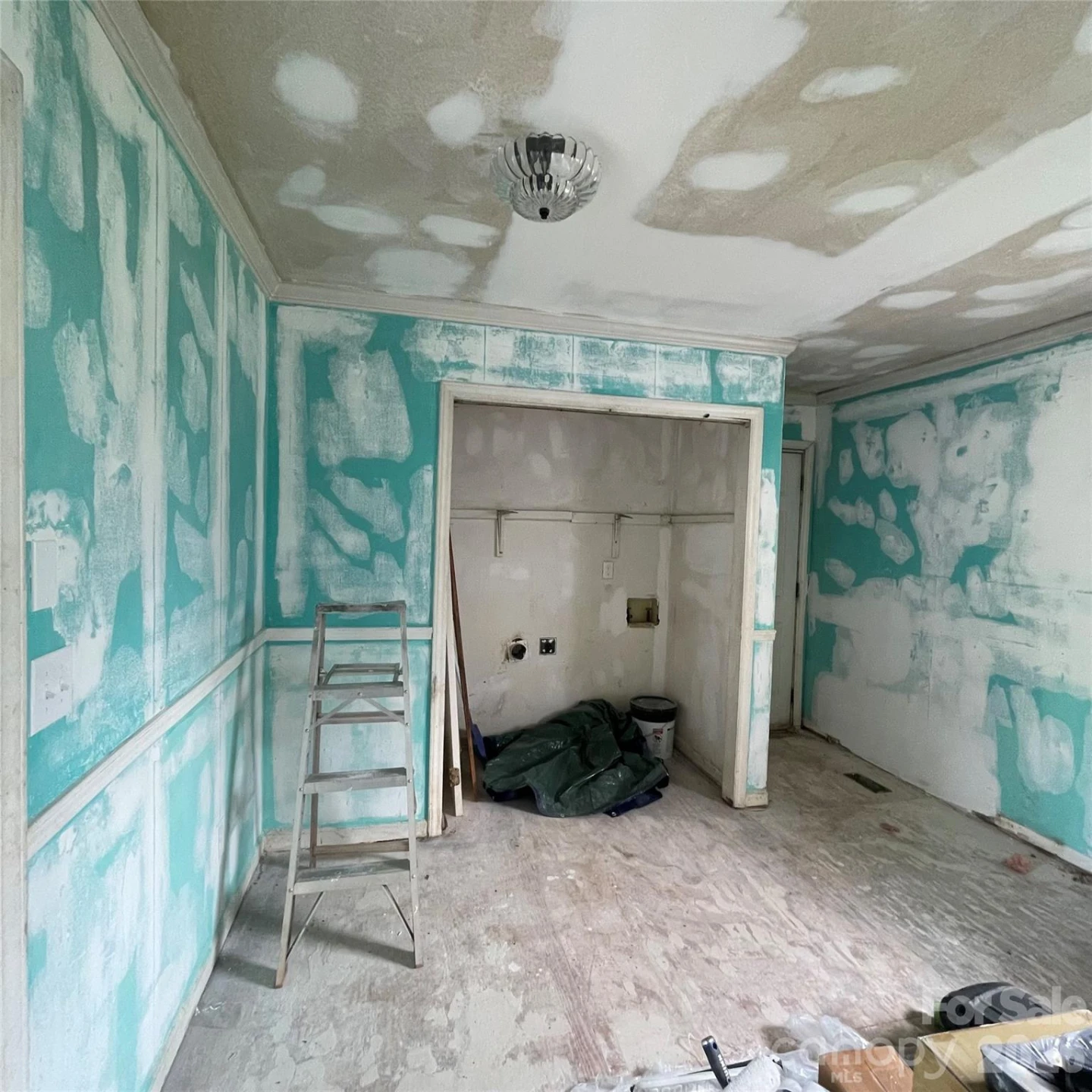 248 WOODSIDE Drive - Photo 7