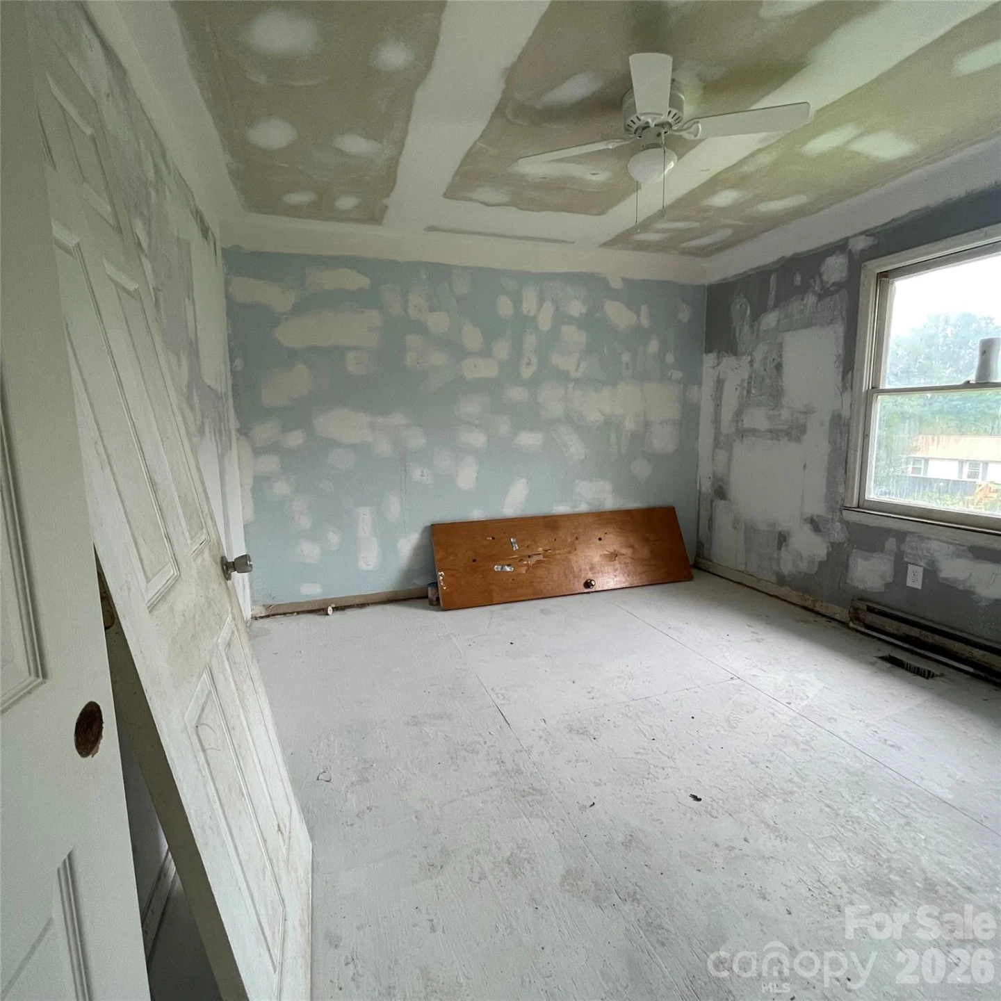 248 WOODSIDE Drive - Photo 12