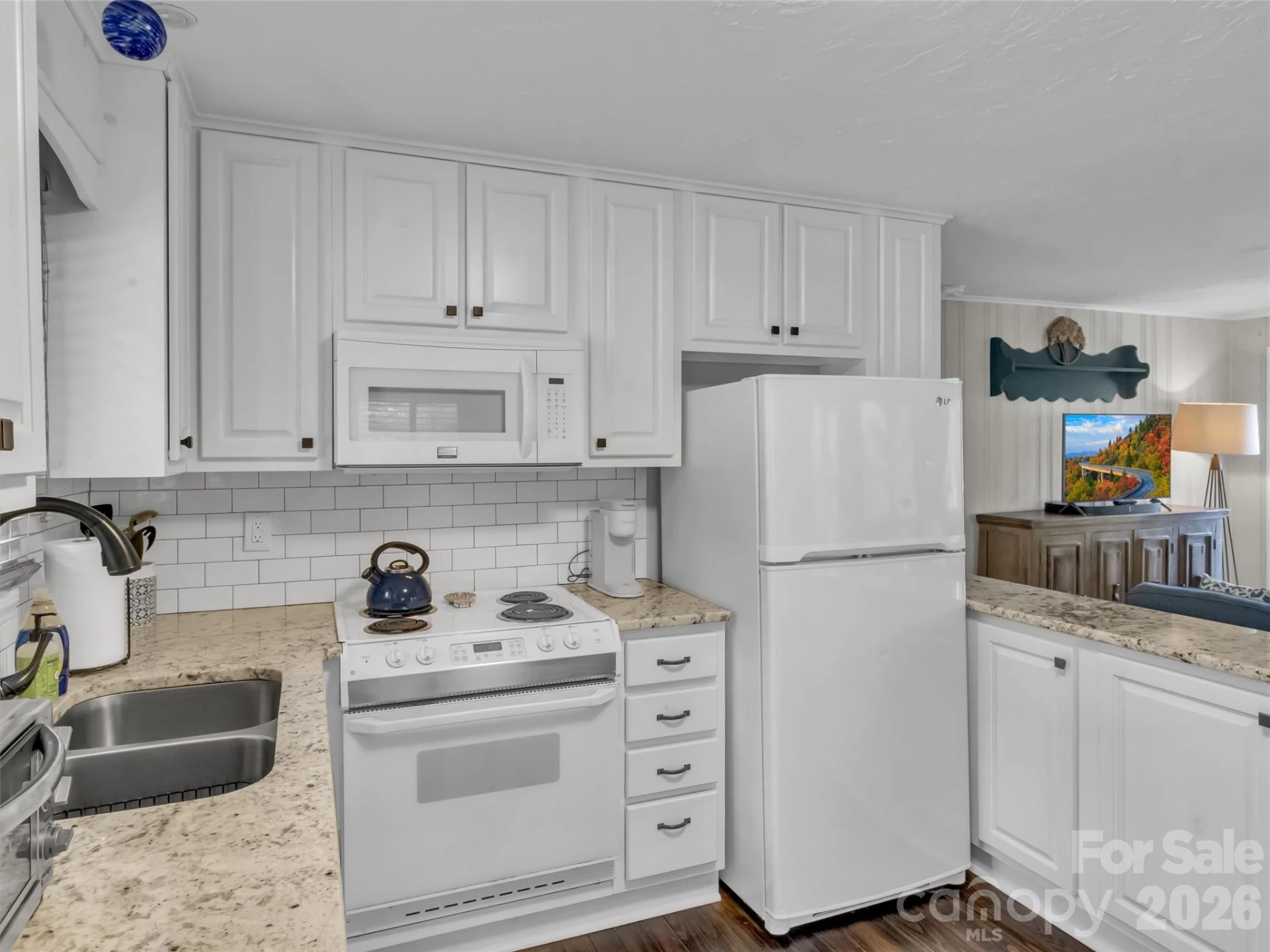 87 Glenview Road - Photo 11