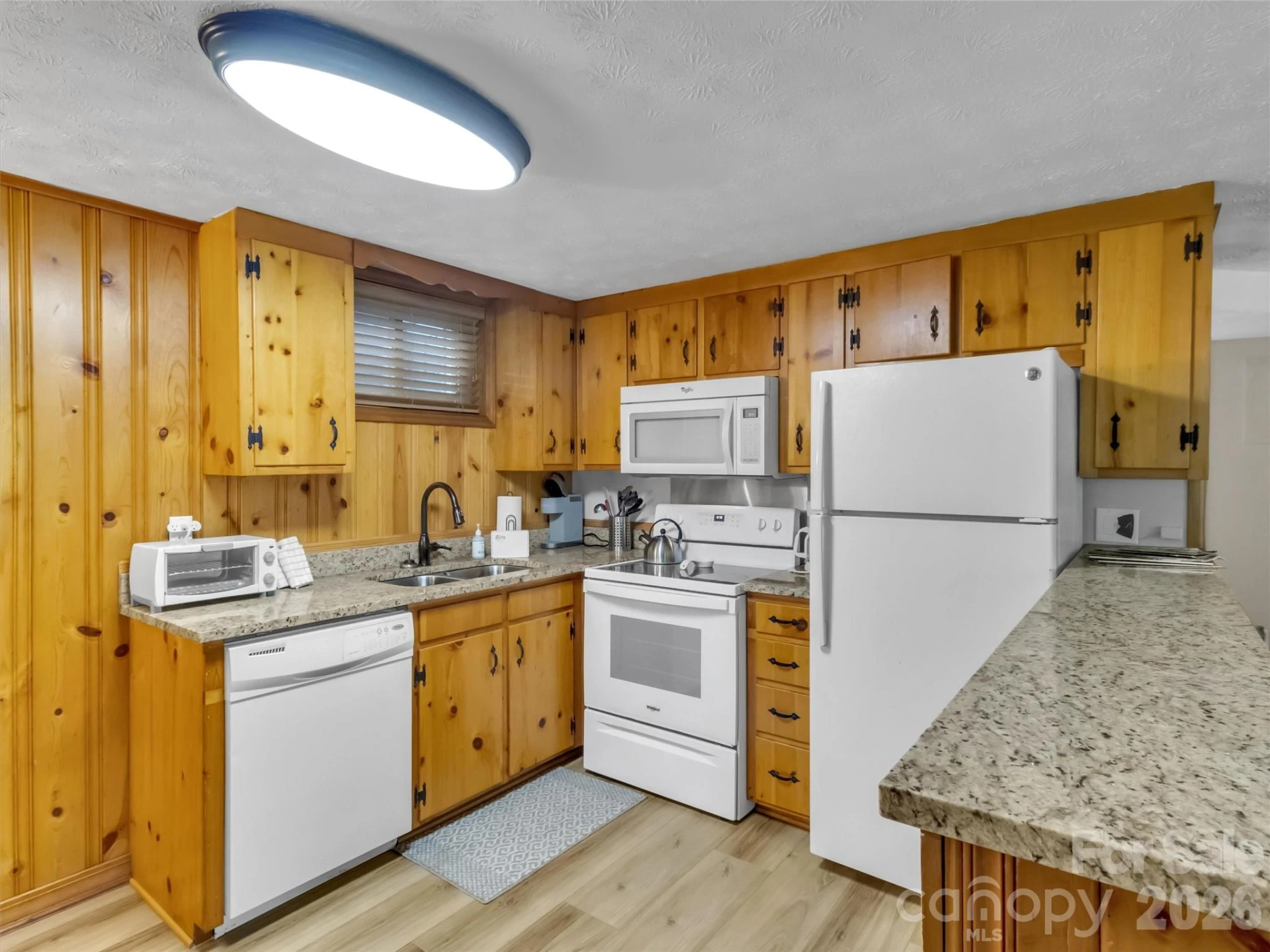 87 Glenview Road - Photo 24
