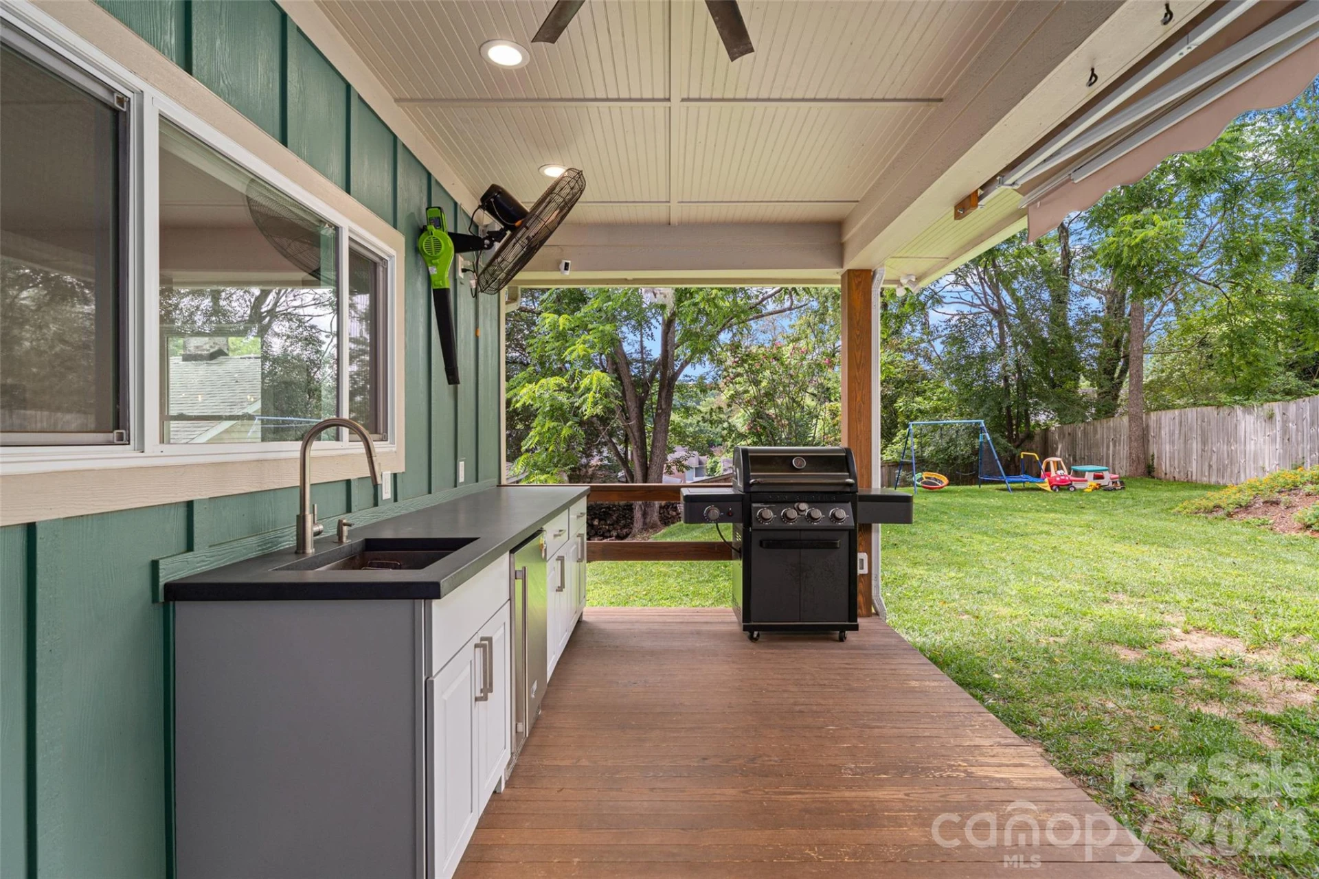 159 Wellington Street - Photo 20