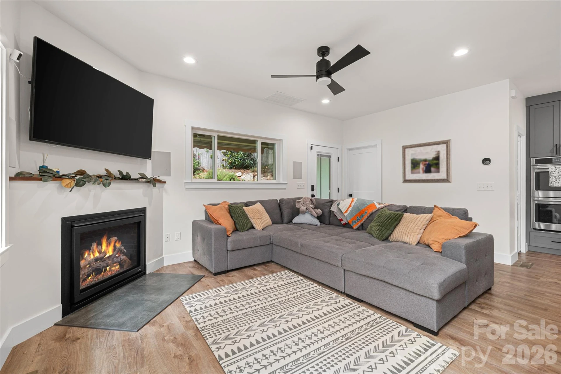 159 Wellington Street - Photo 23