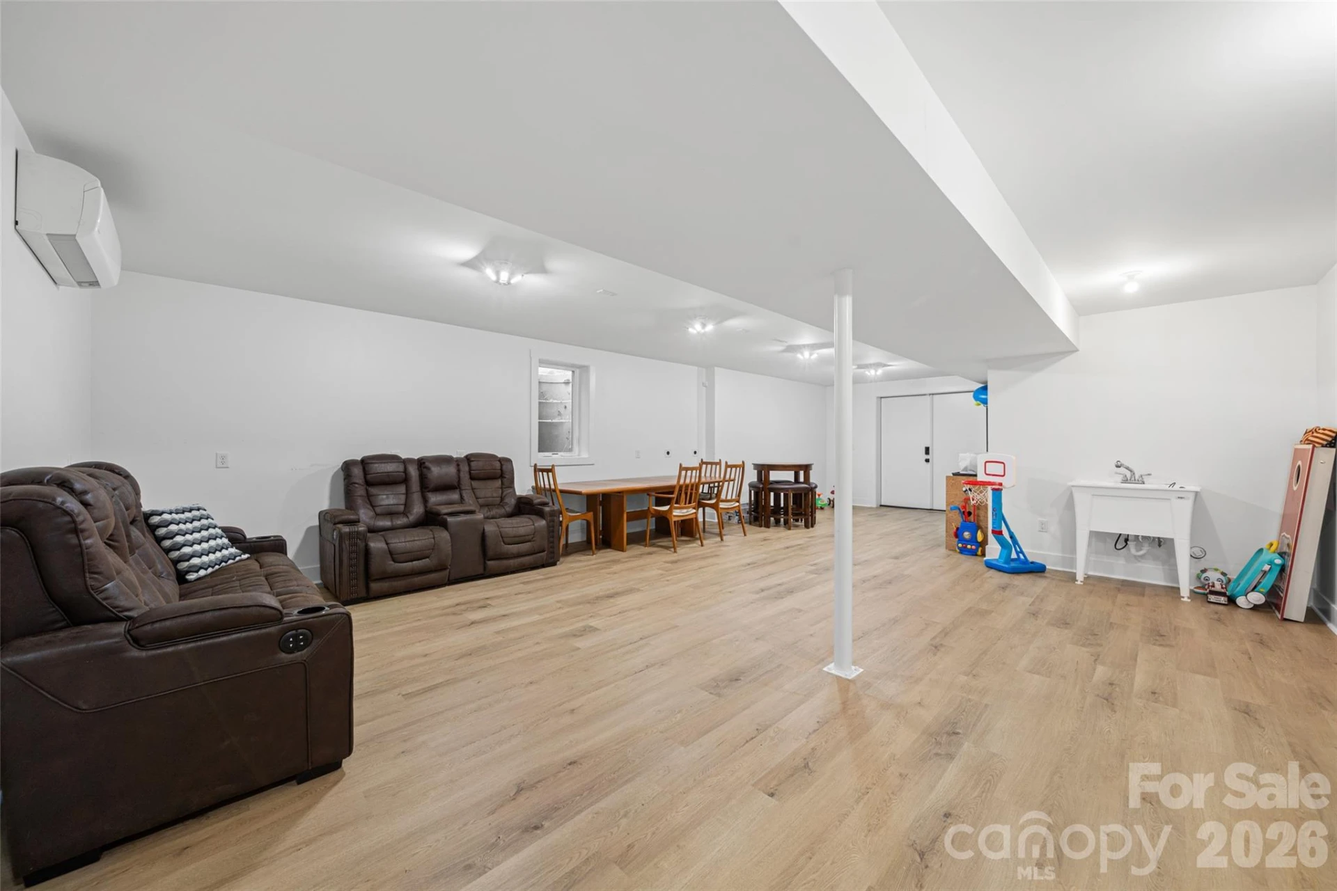 159 Wellington Street - Photo 39