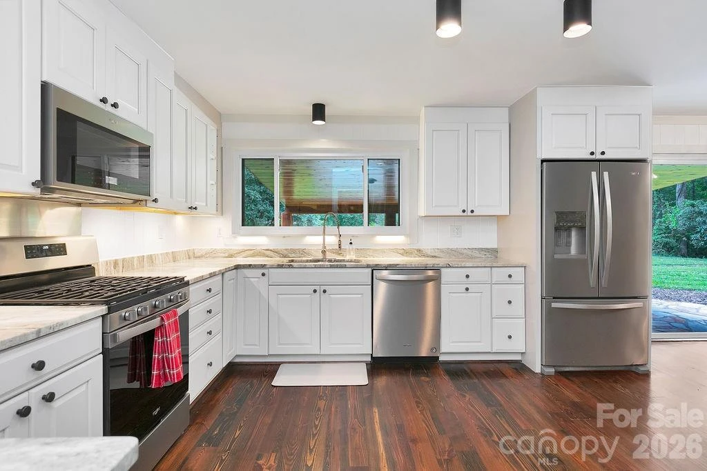100 Ashton Lane - Photo 13