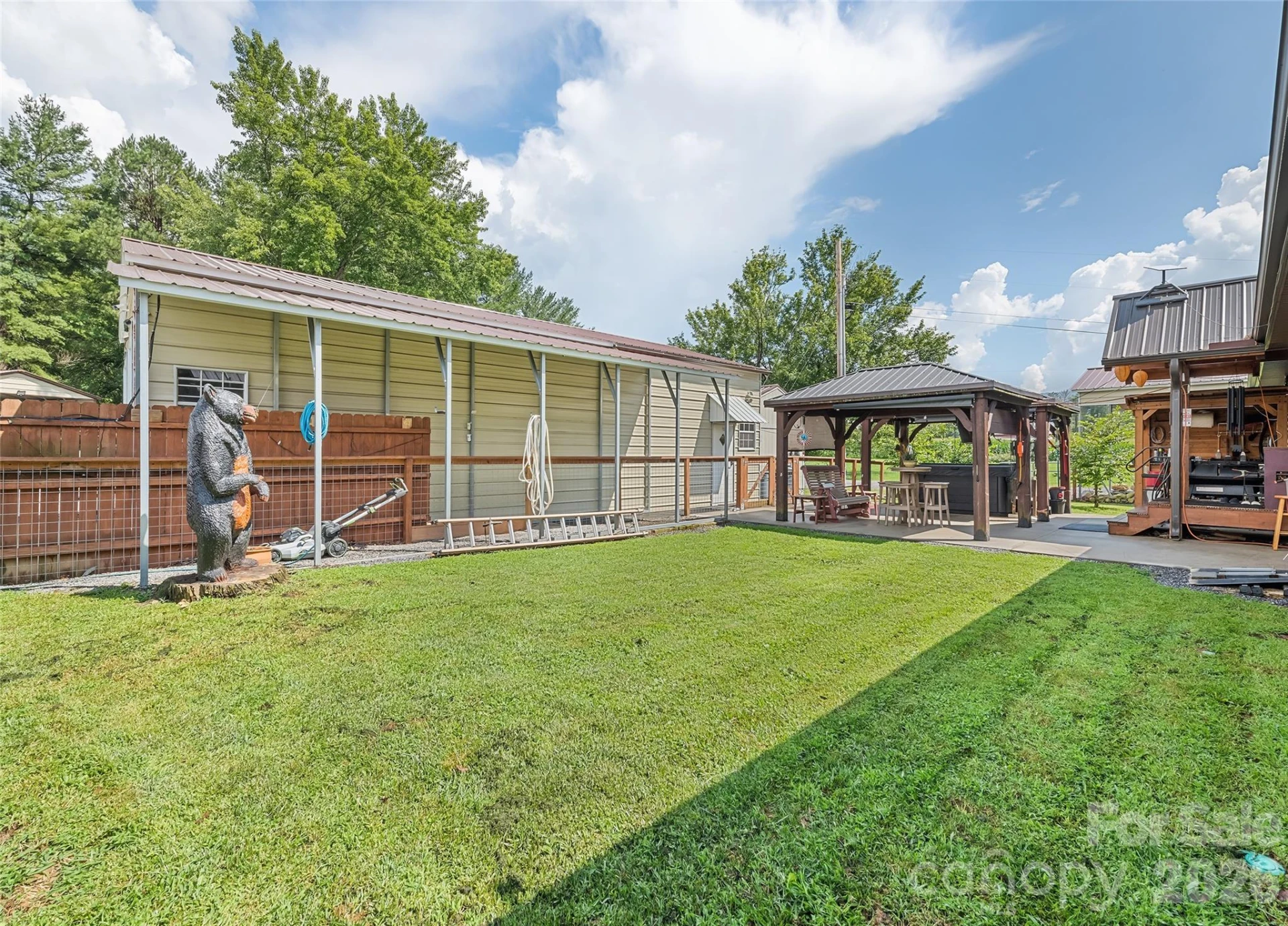 2906 Jonathan Creek Road - Photo 4