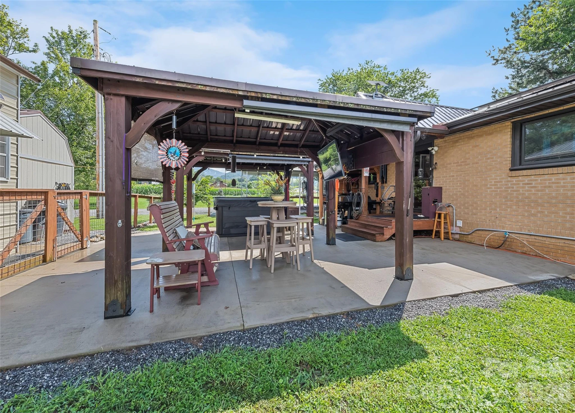 2906 Jonathan Creek Road - Photo 10