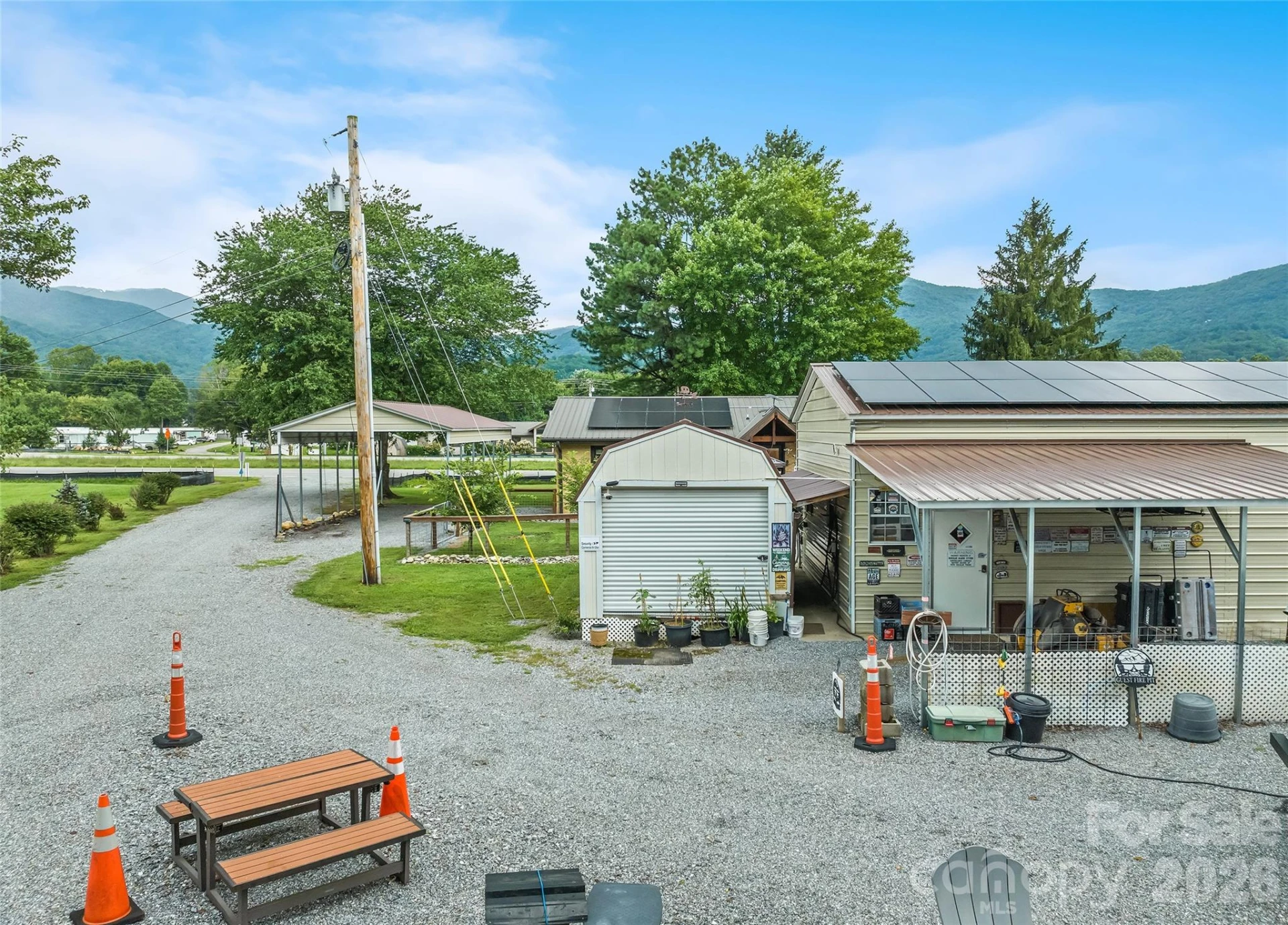 2906 Jonathan Creek Road - Photo 11