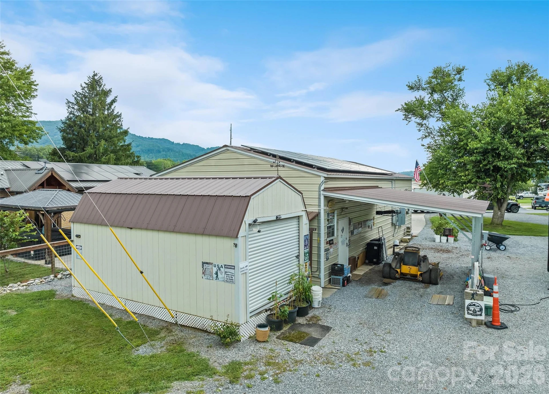 2906 Jonathan Creek Road - Photo 12