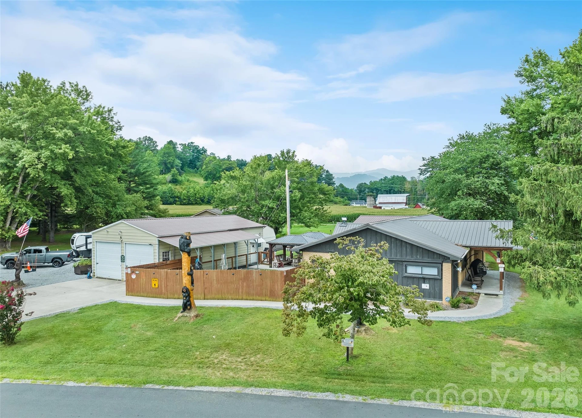 2906 Jonathan Creek Road - Photo 14