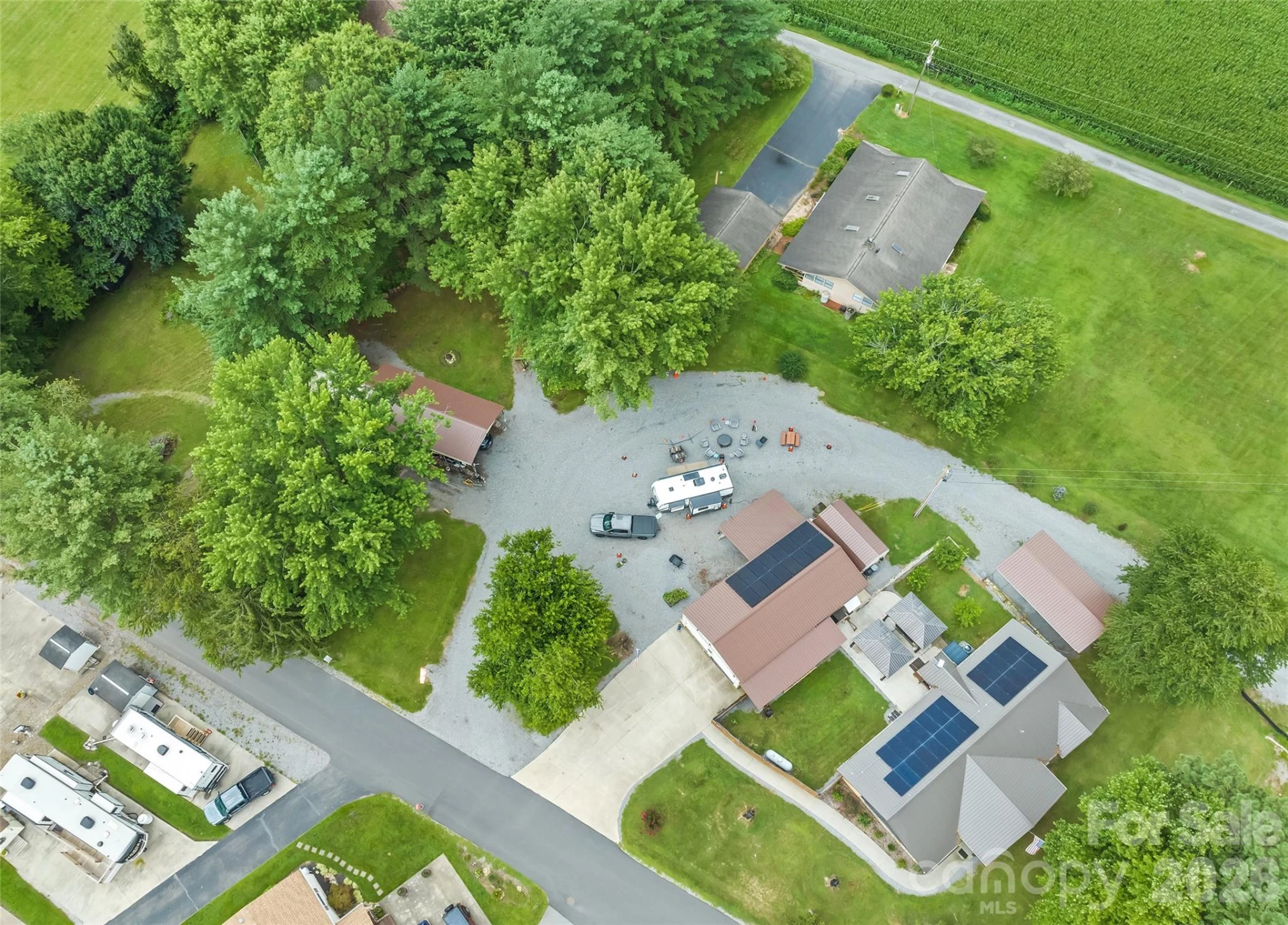 2906 Jonathan Creek Road - Photo 18
