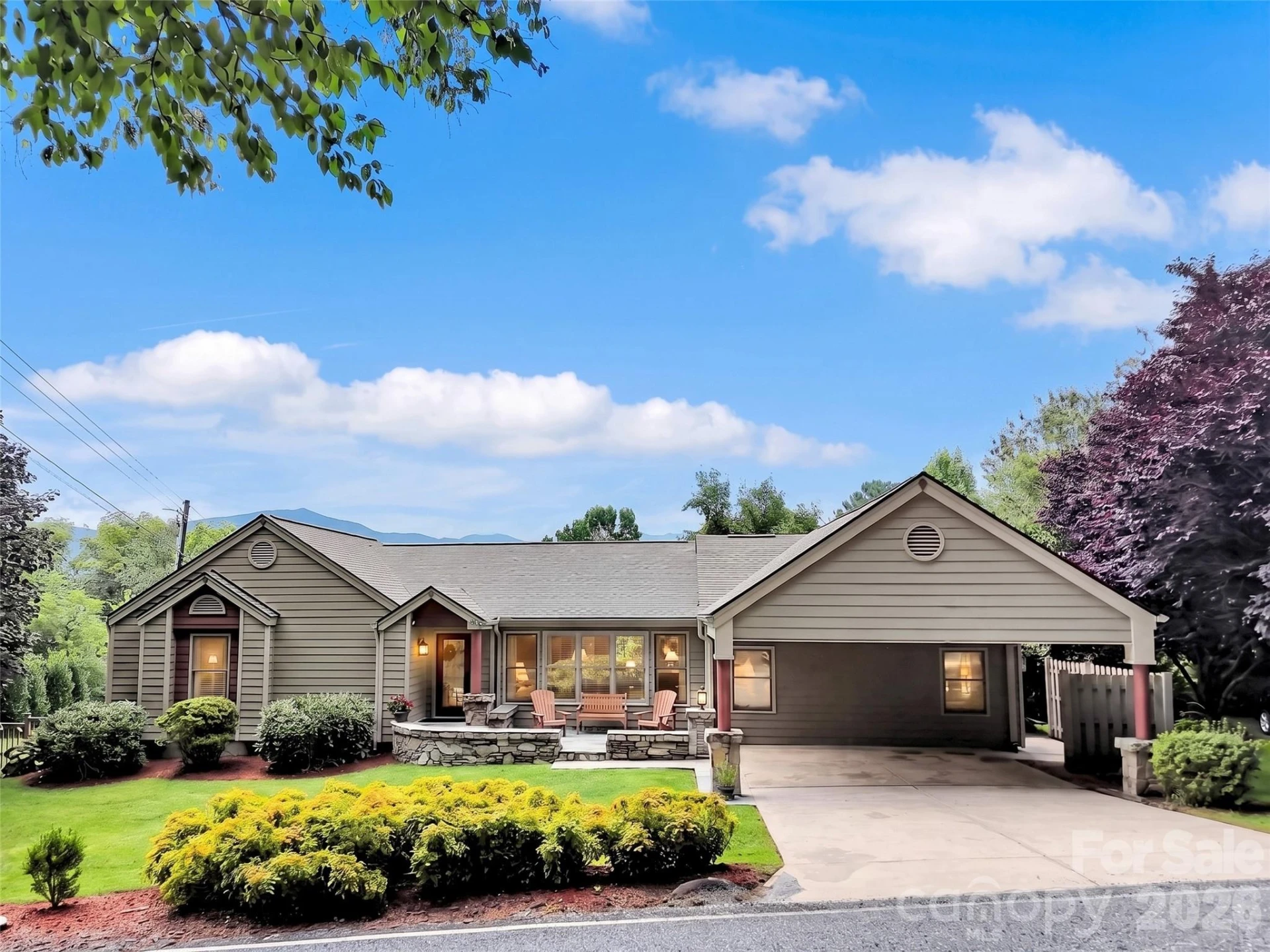 936 Little Mountain Road