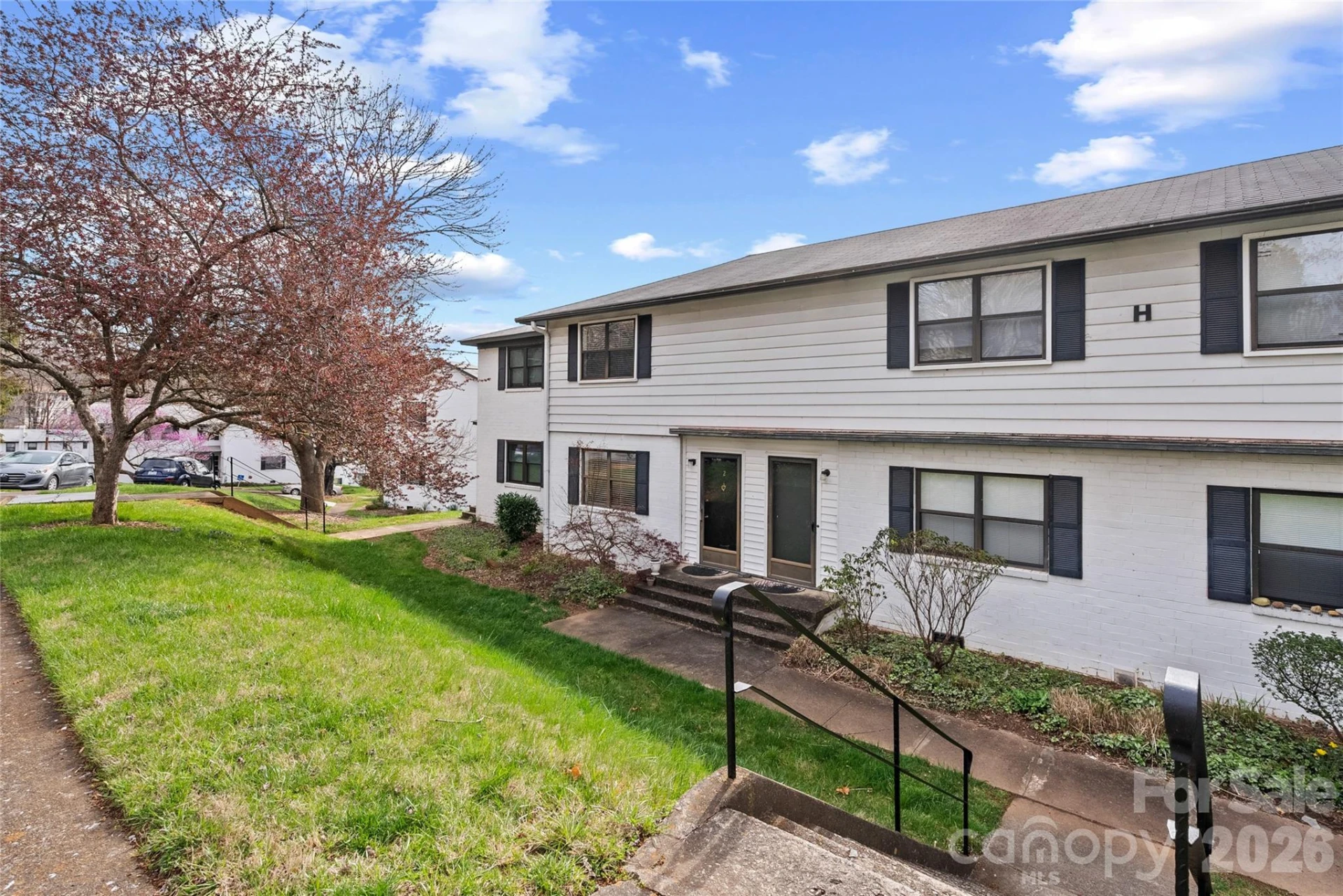 615 Biltmore Avenue #H-2 - Photo 17
