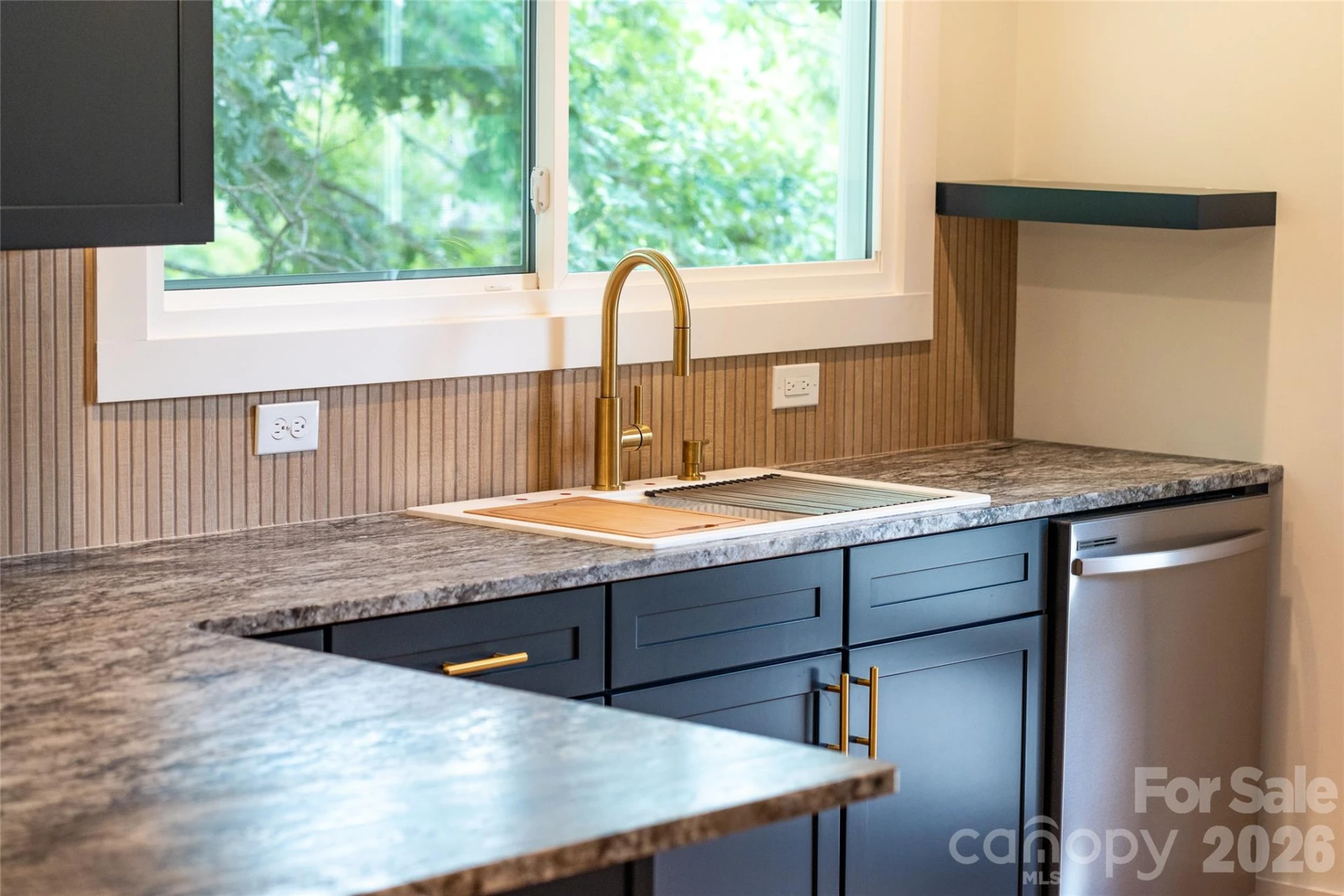 155 Oak Terrace - Photo 11