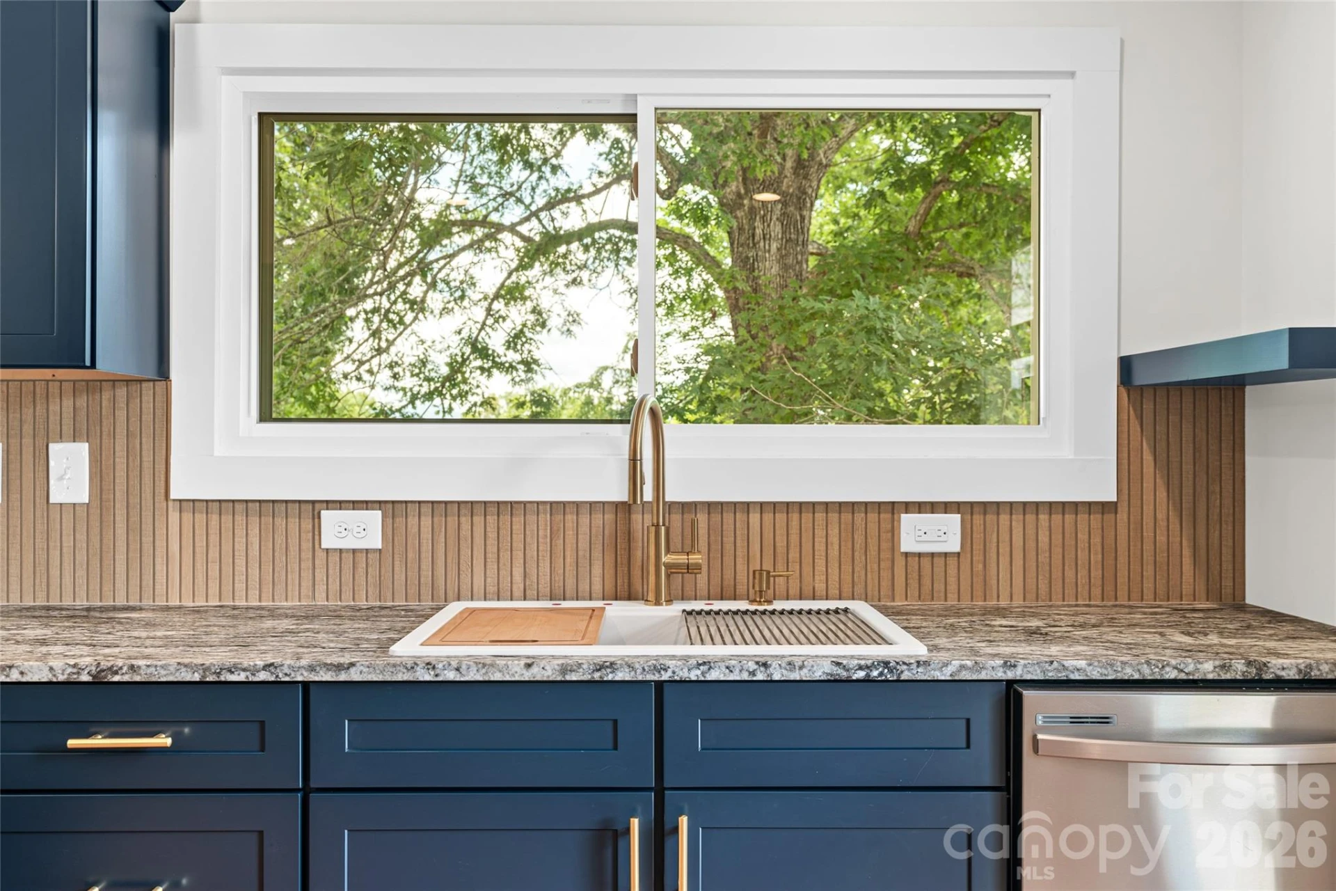 155 Oak Terrace - Photo 13