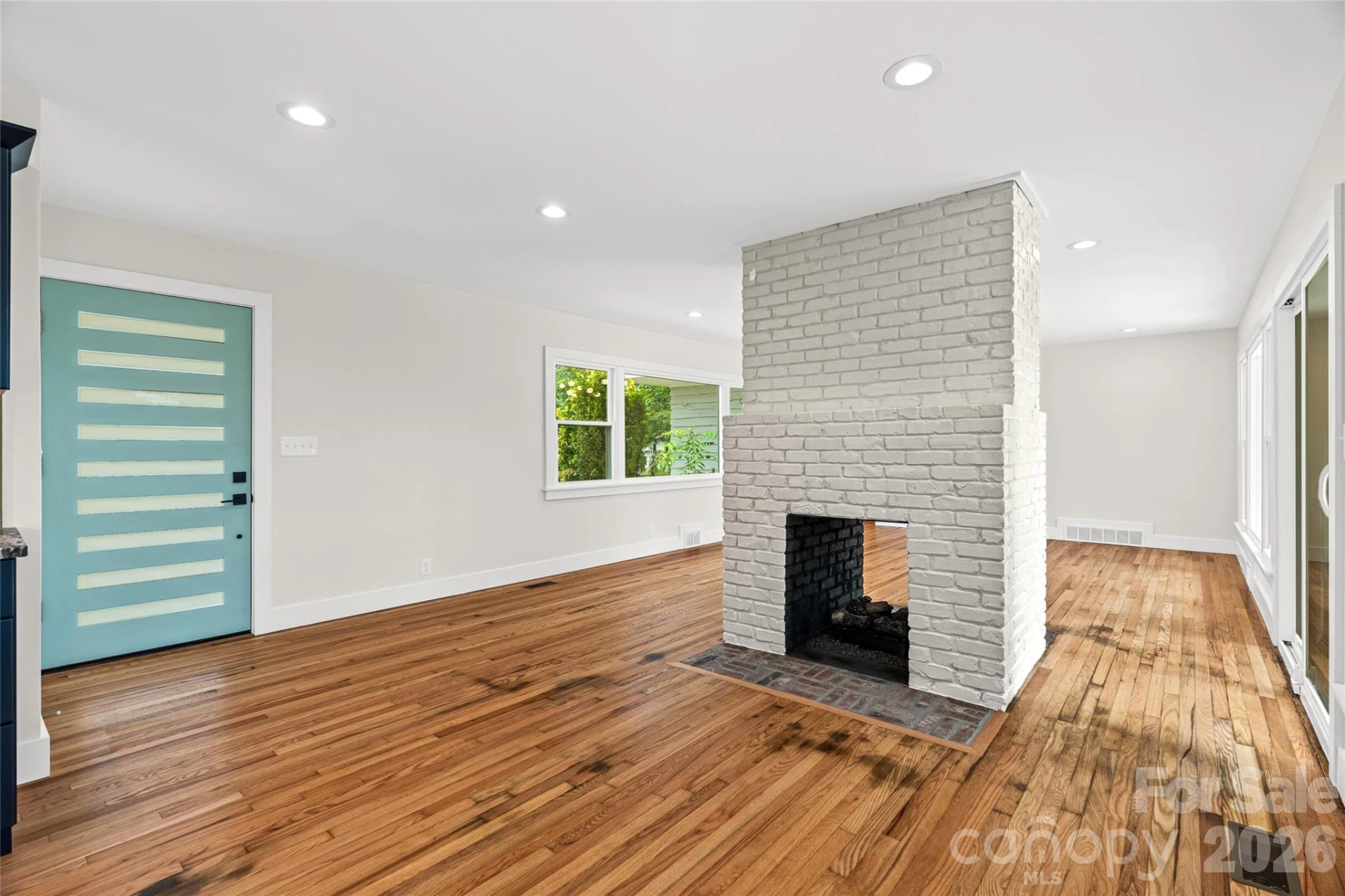 155 Oak Terrace - Photo 17