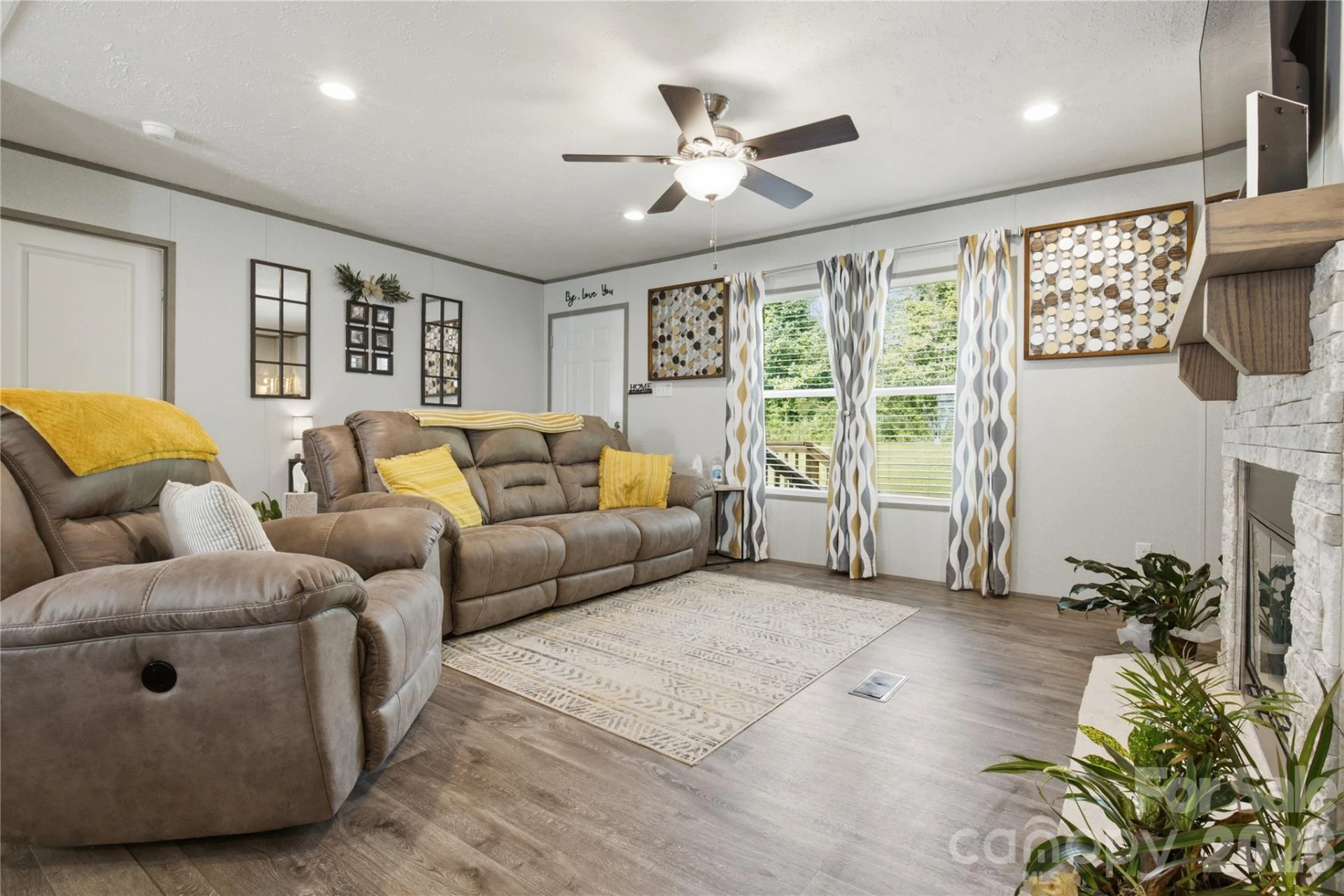 3906 Hollis Road - Photo 11