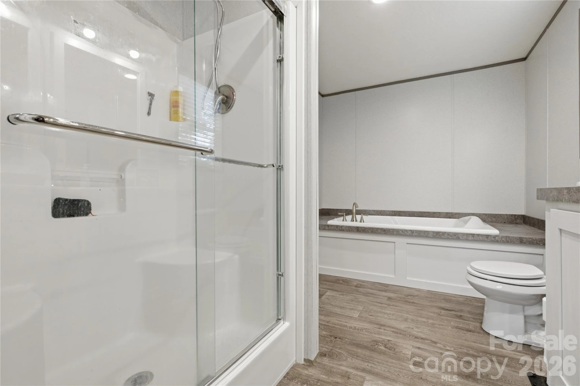 3906 Hollis Road - Photo 25