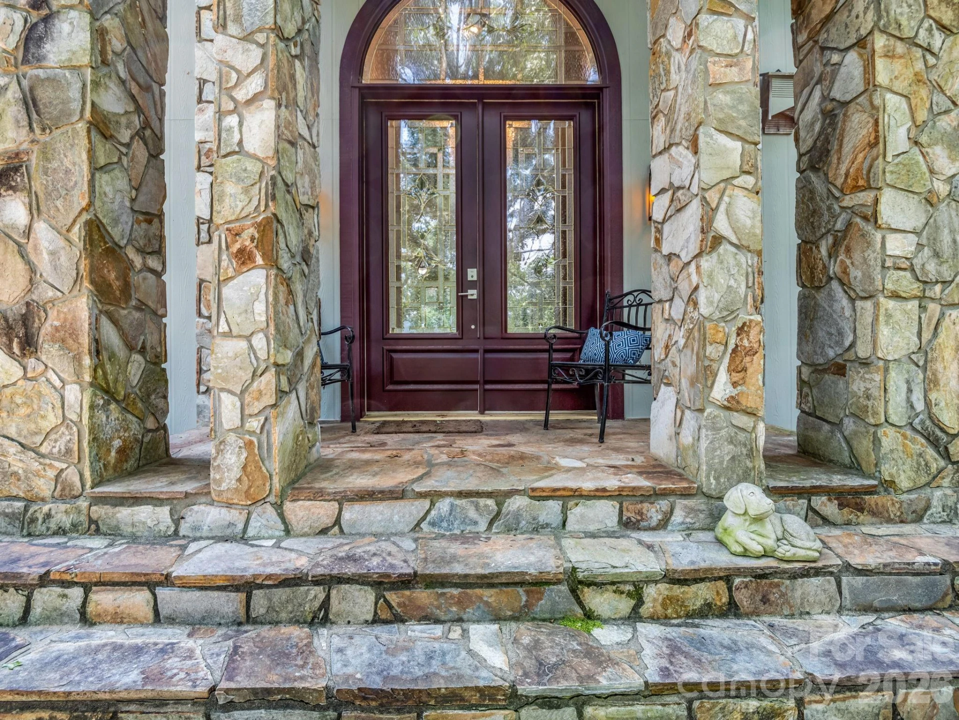556 Quail Ridge Boulevard - Photo 4