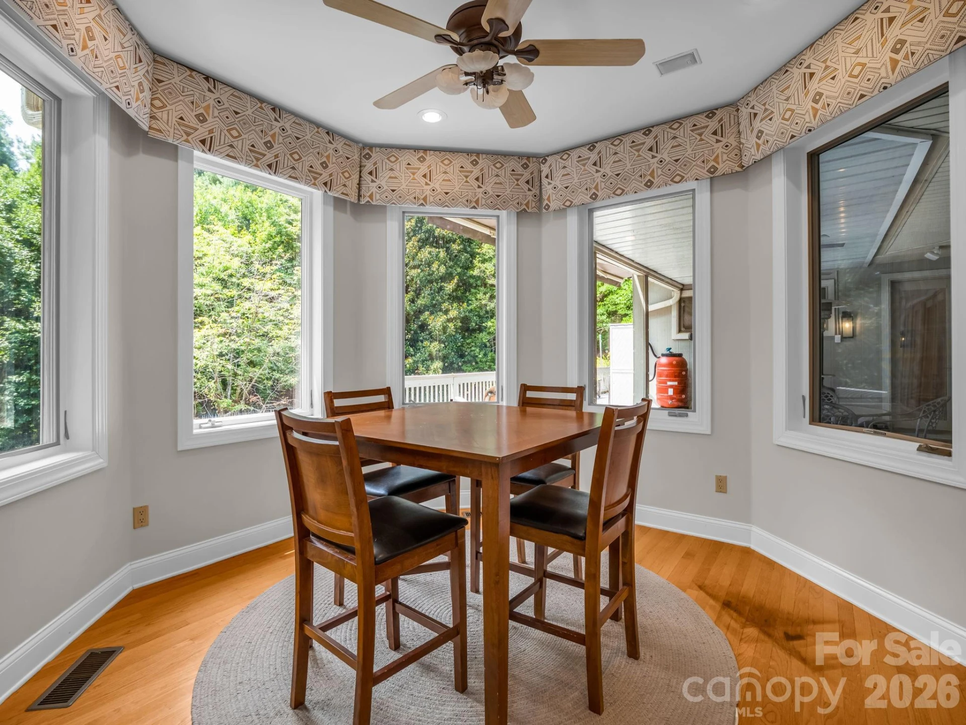 556 Quail Ridge Boulevard - Photo 14